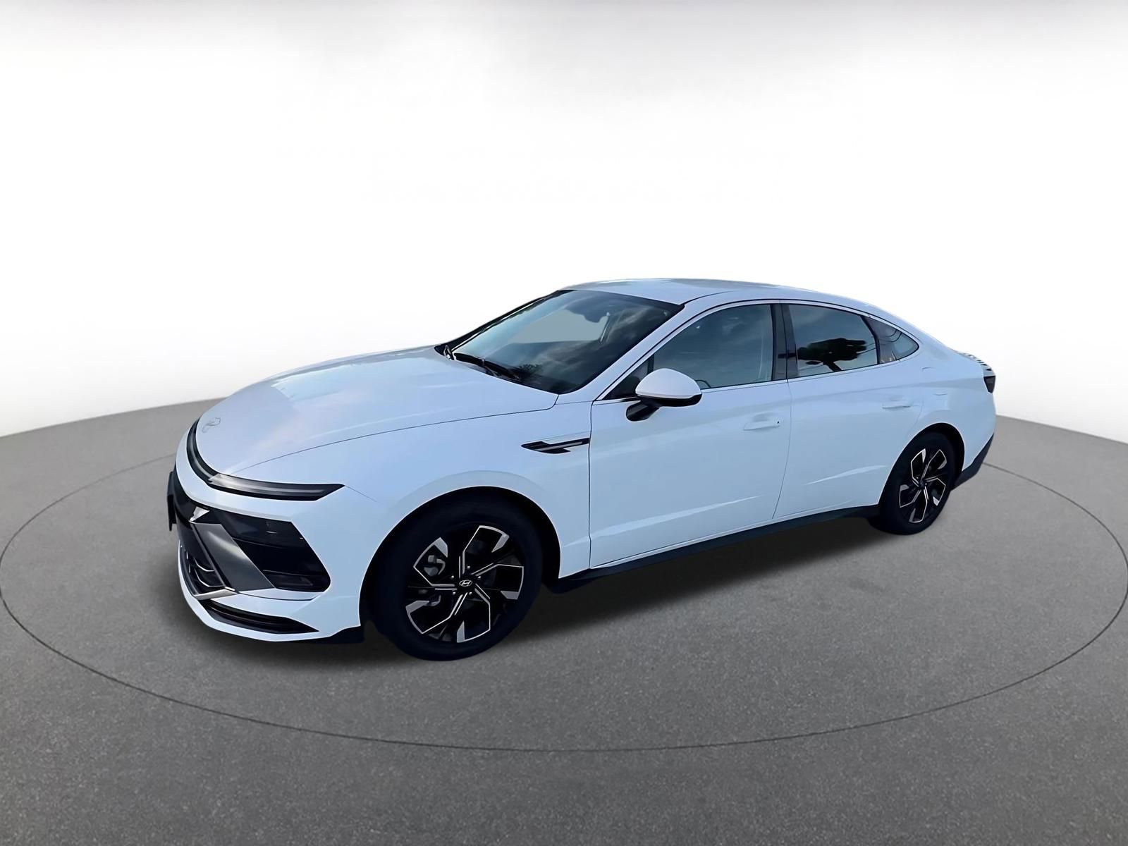 Thumbnail: 2025 Hyundai Sonata - 10