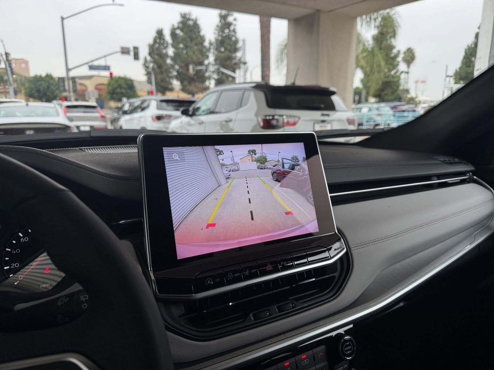 Thumbnail: 2025 Jeep Compass - 17