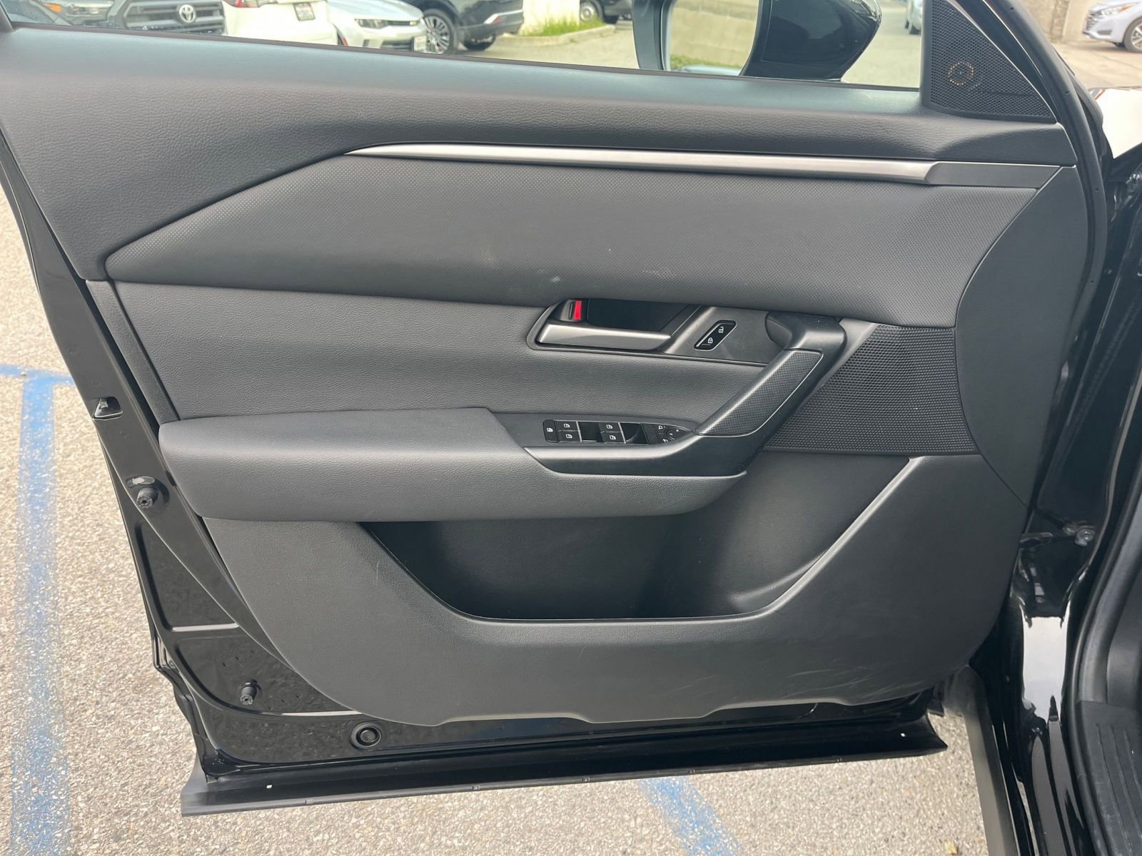 Thumbnail: 2025 Mazda CX-50 - 20