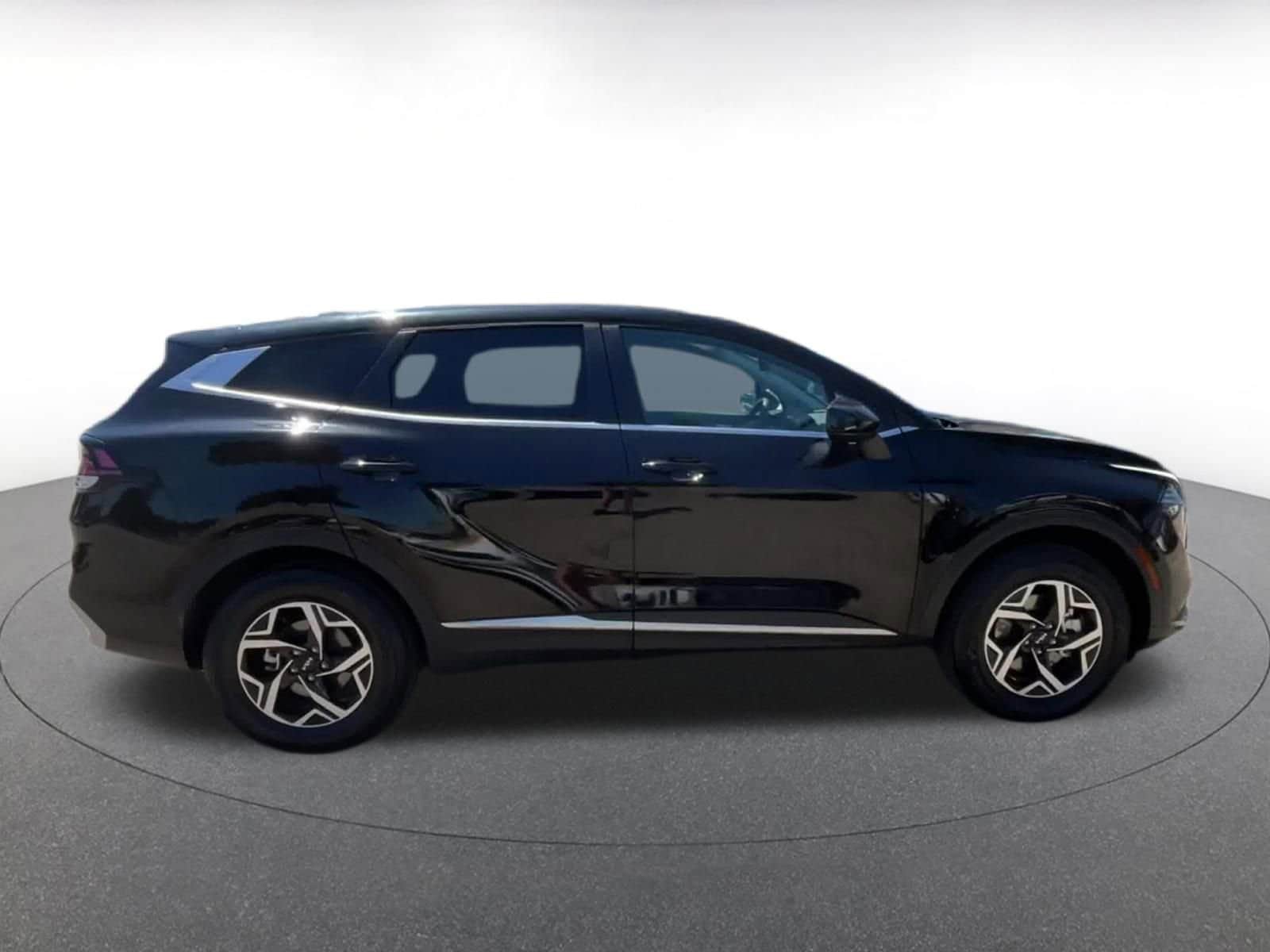 Thumbnail: 2024 Kia Sportage - 16