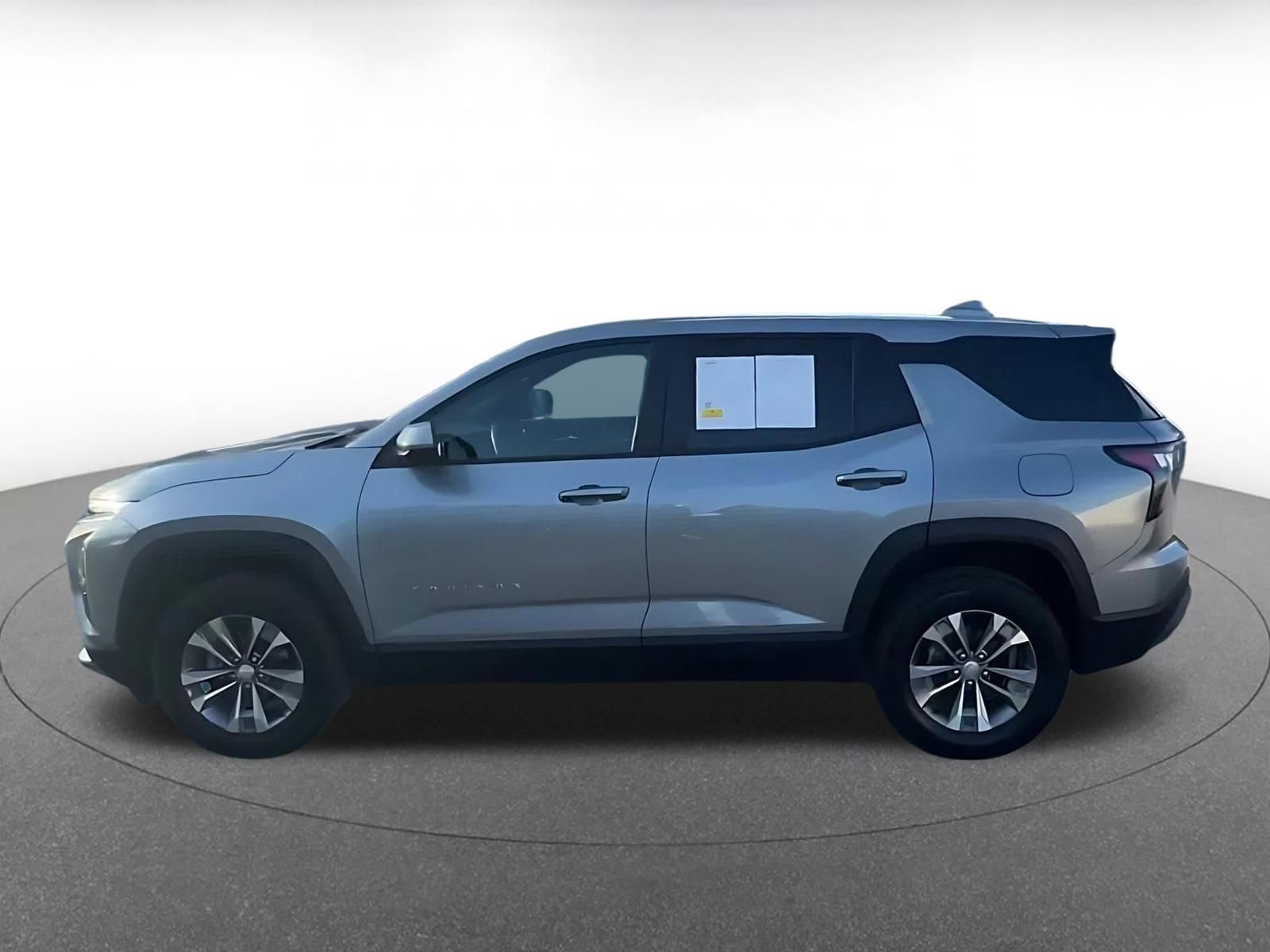 Thumbnail: 2025 Chevrolet Equinox - 9