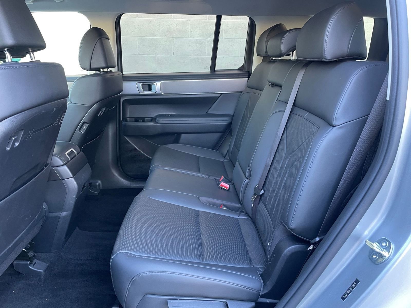 Thumbnail: 2025 Hyundai Santa Fe - 28