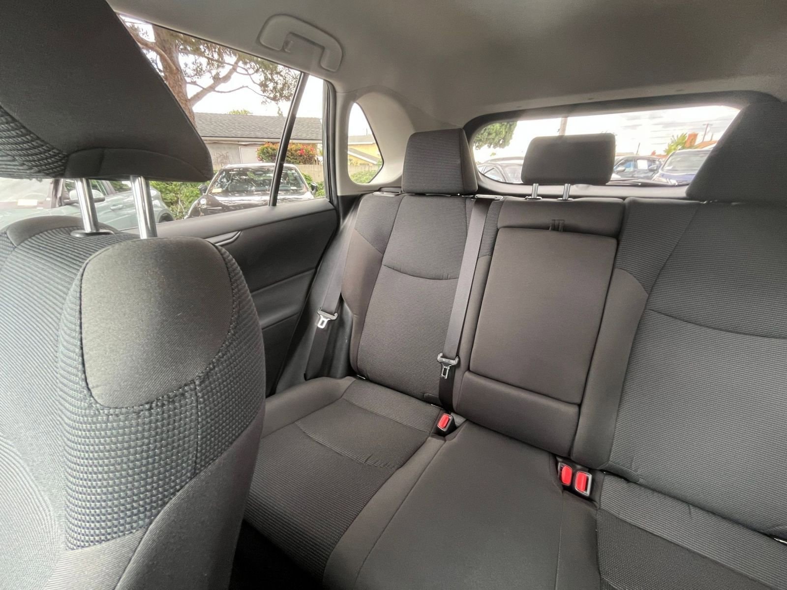 Thumbnail: 2025 Toyota RAV4 - 35