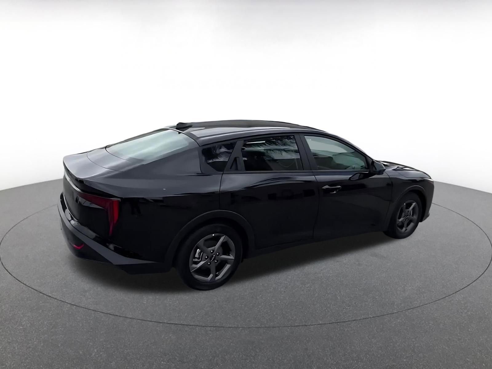 Thumbnail: 2025 Kia K4 - 11