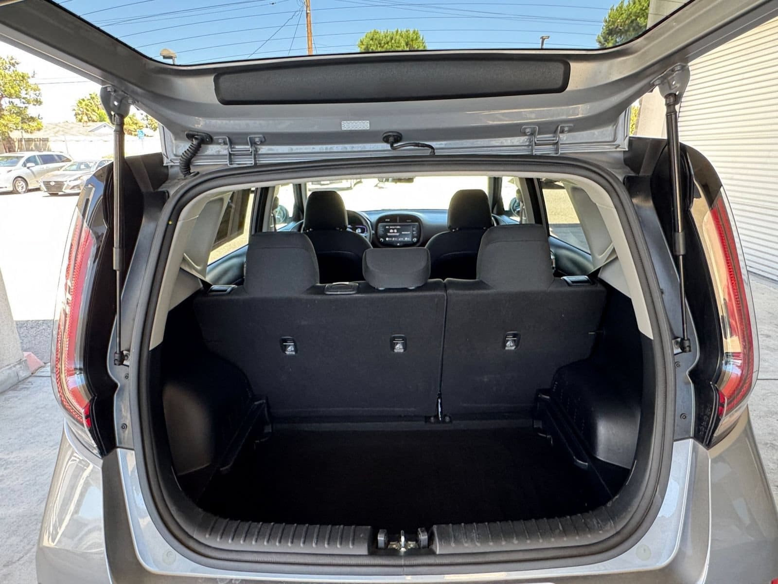 Thumbnail: 2025 Kia Soul - 28