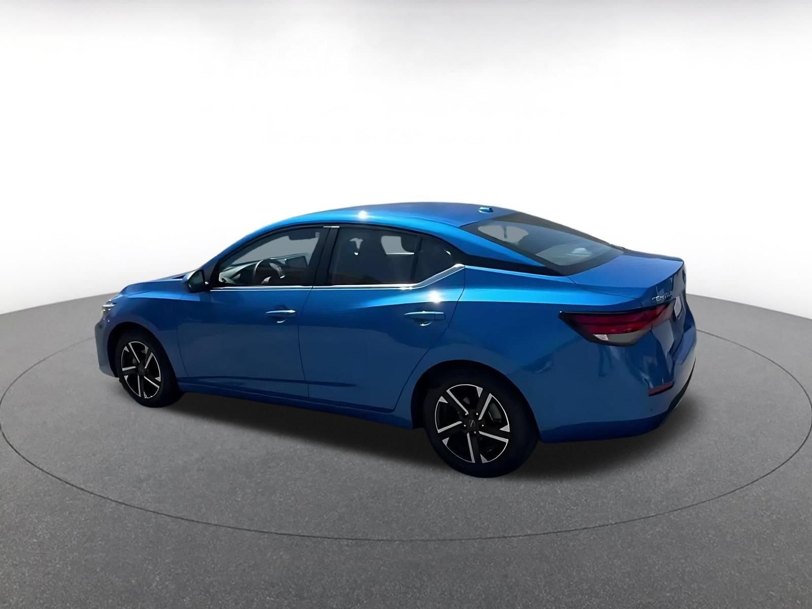 Thumbnail: 2025 Nissan Sentra - 9