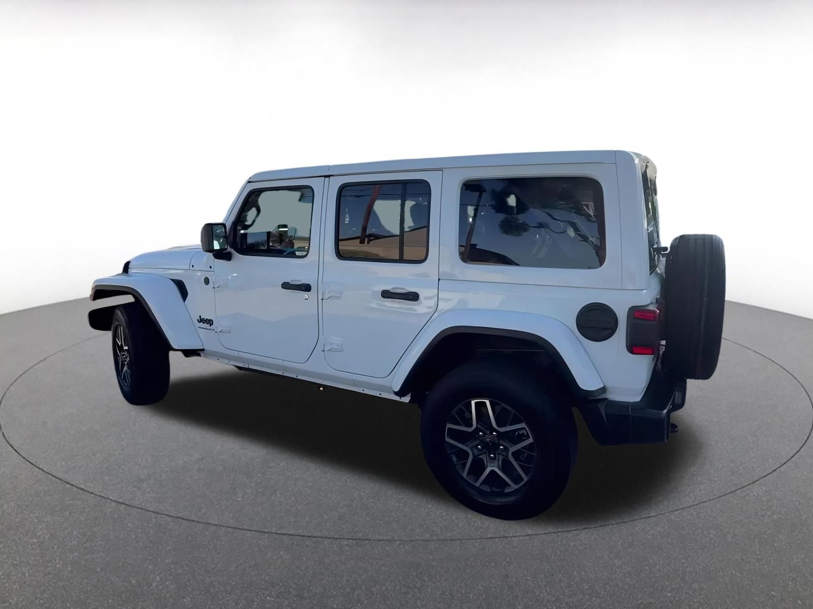 Thumbnail: 2025 Jeep Wrangler - 9