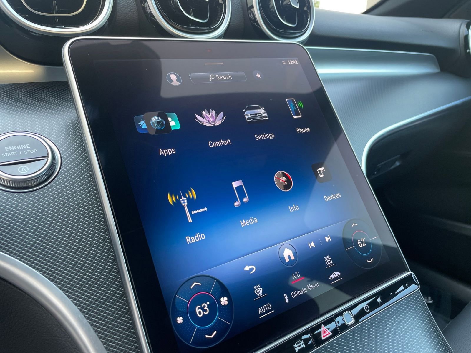 Thumbnail: 2024 Mercedes-Benz C-Class - 21