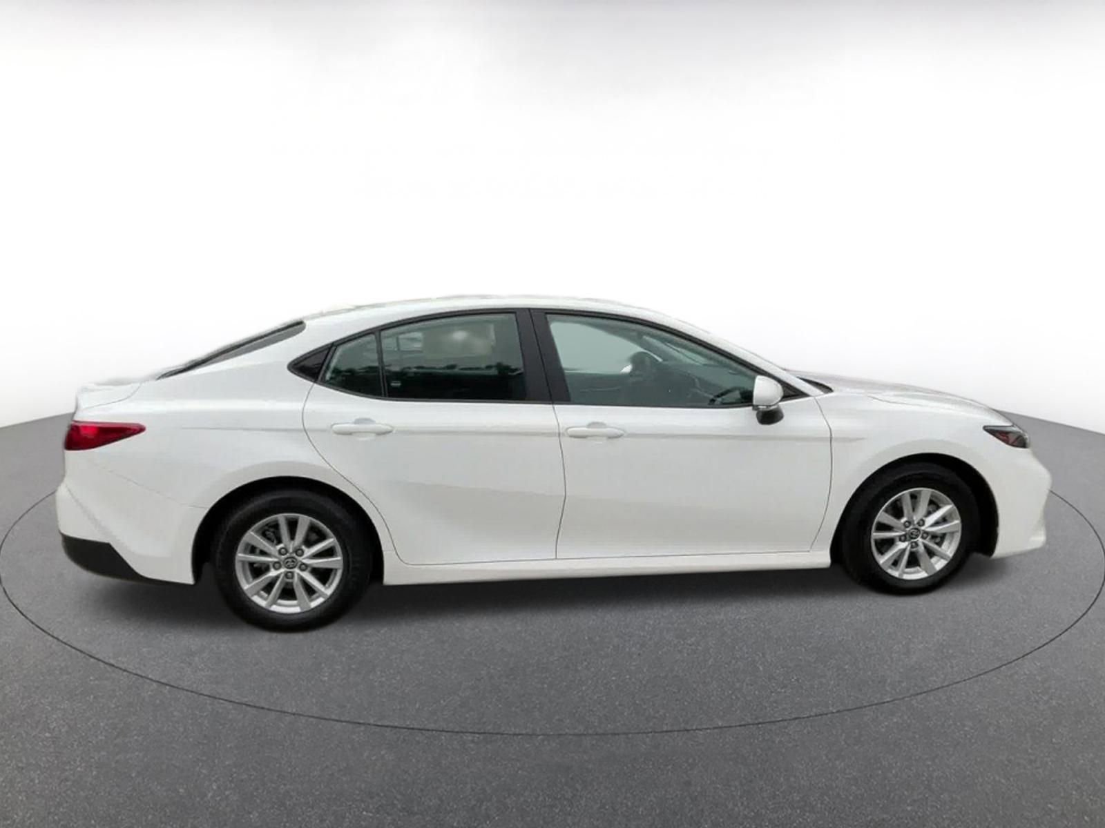 Thumbnail: 2025 Toyota Camry - 16