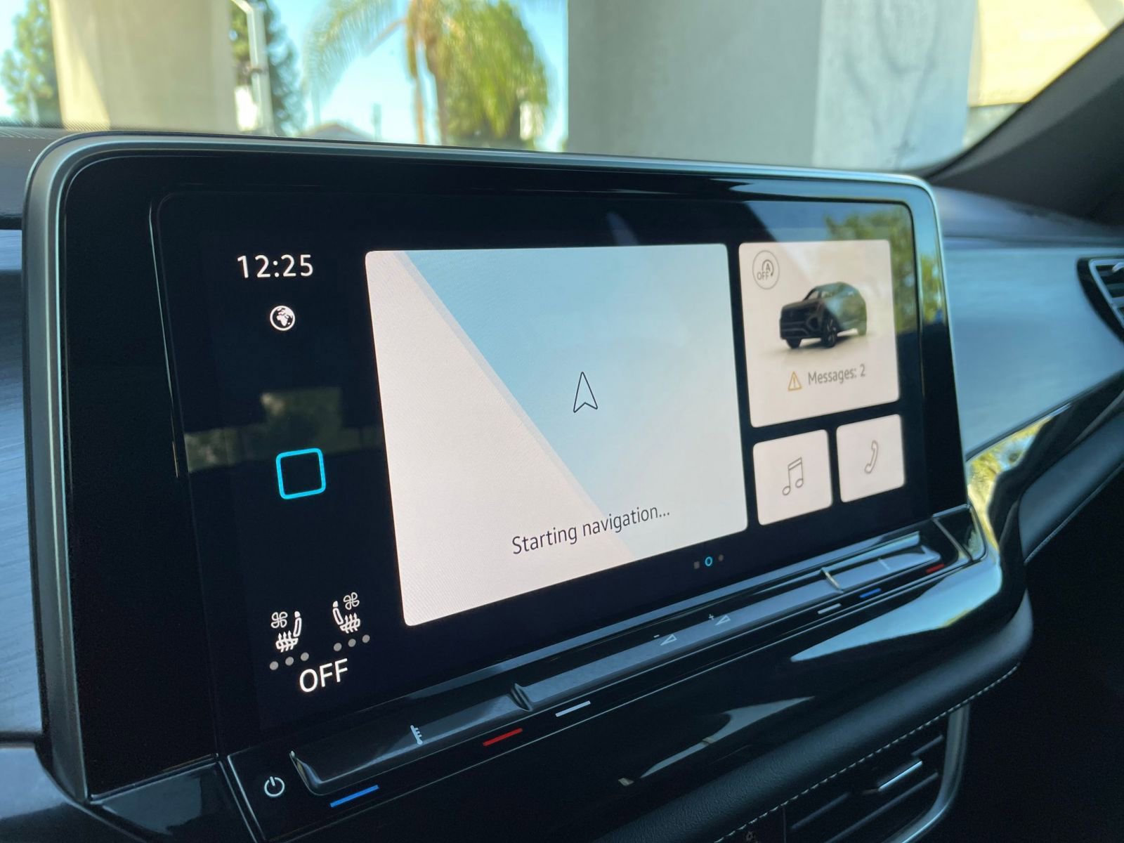 Thumbnail: 2025 Volkswagen Atlas - 21