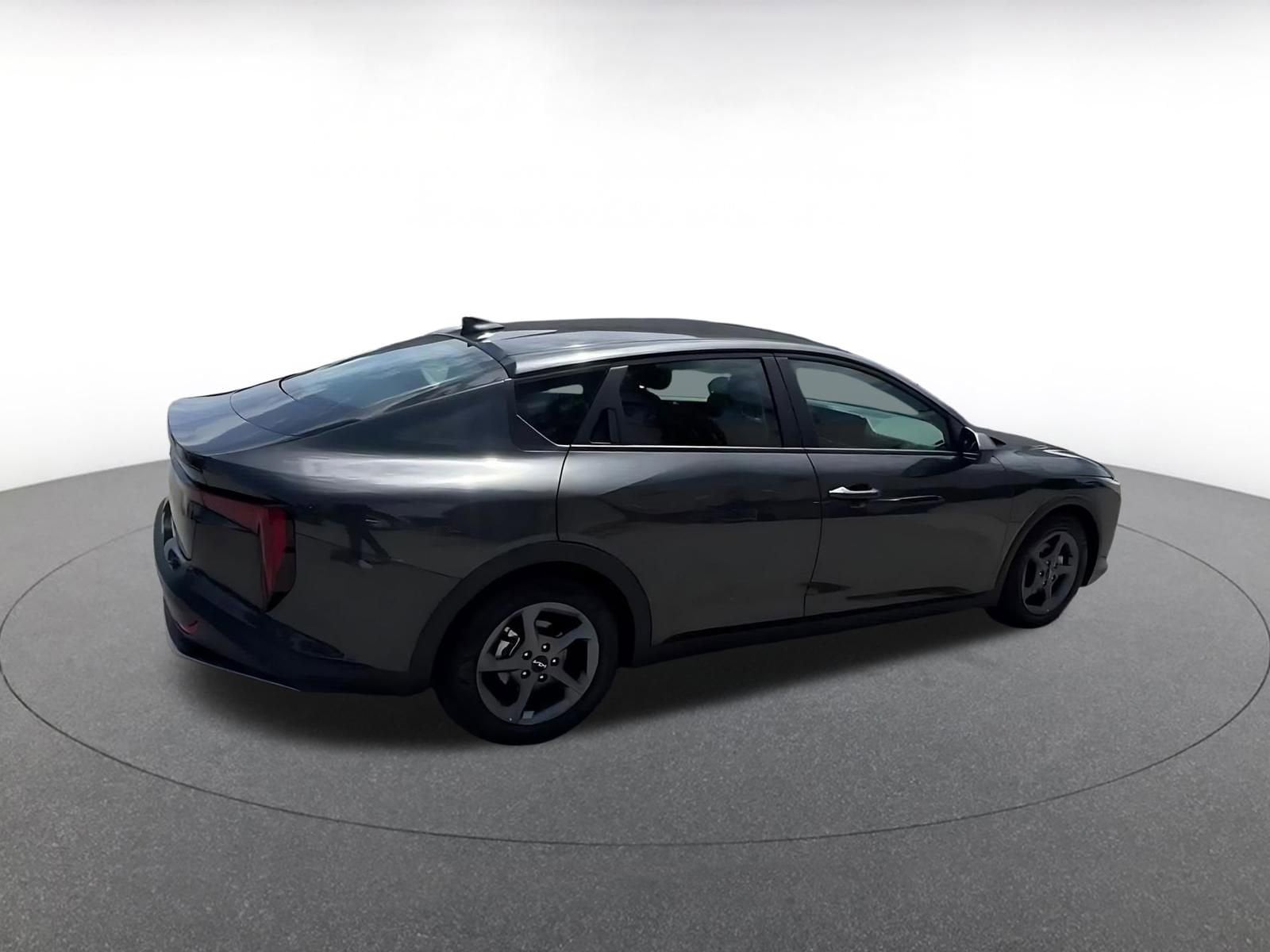 Thumbnail: 2025 Kia K4 - 14