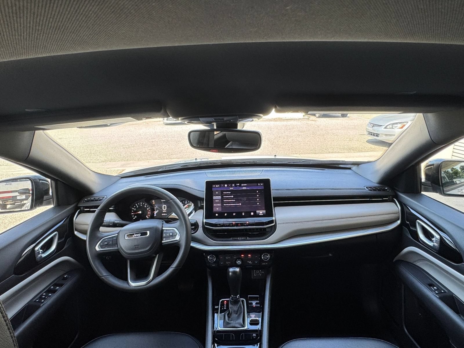 Thumbnail: 2025 Jeep Compass - 29