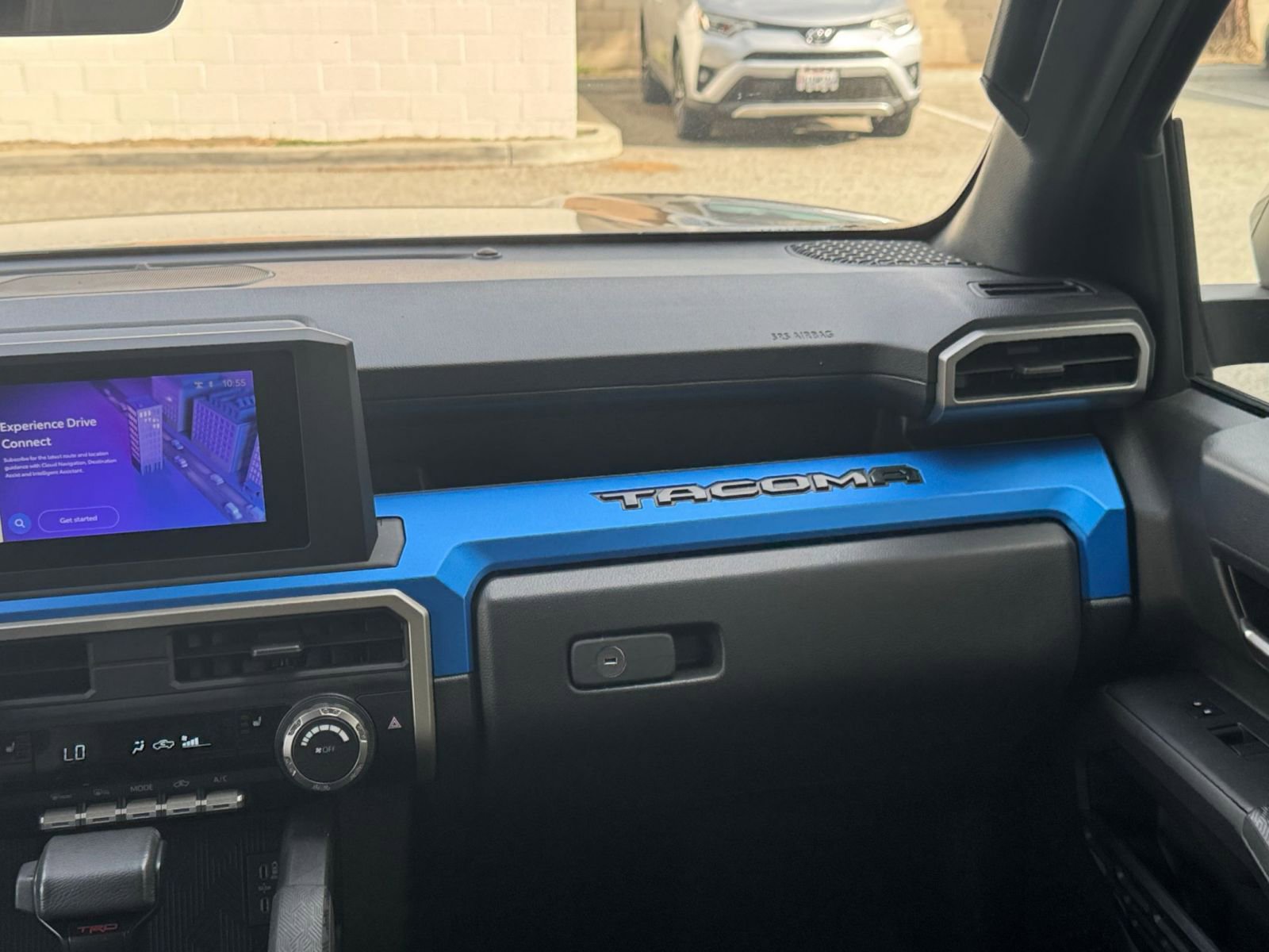 Thumbnail: 2025 Toyota Tacoma - 35