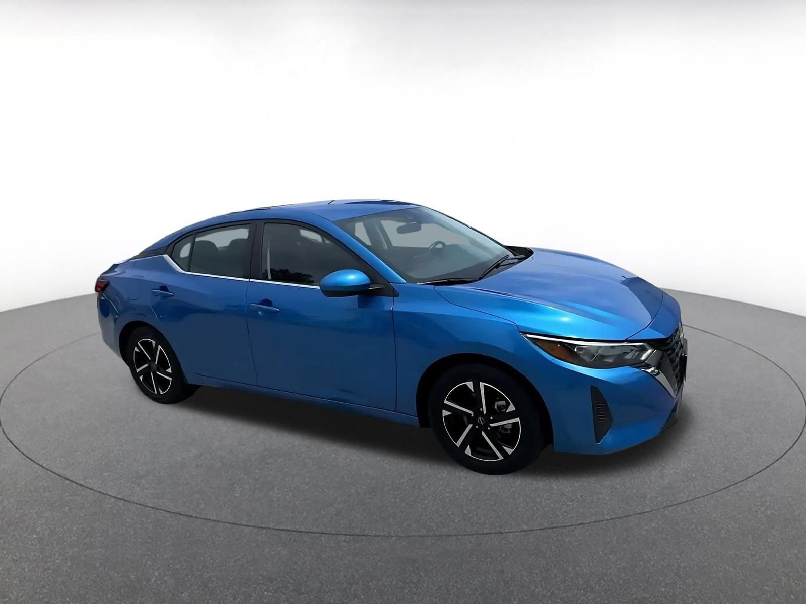 Thumbnail: 2025 Nissan Sentra - 2