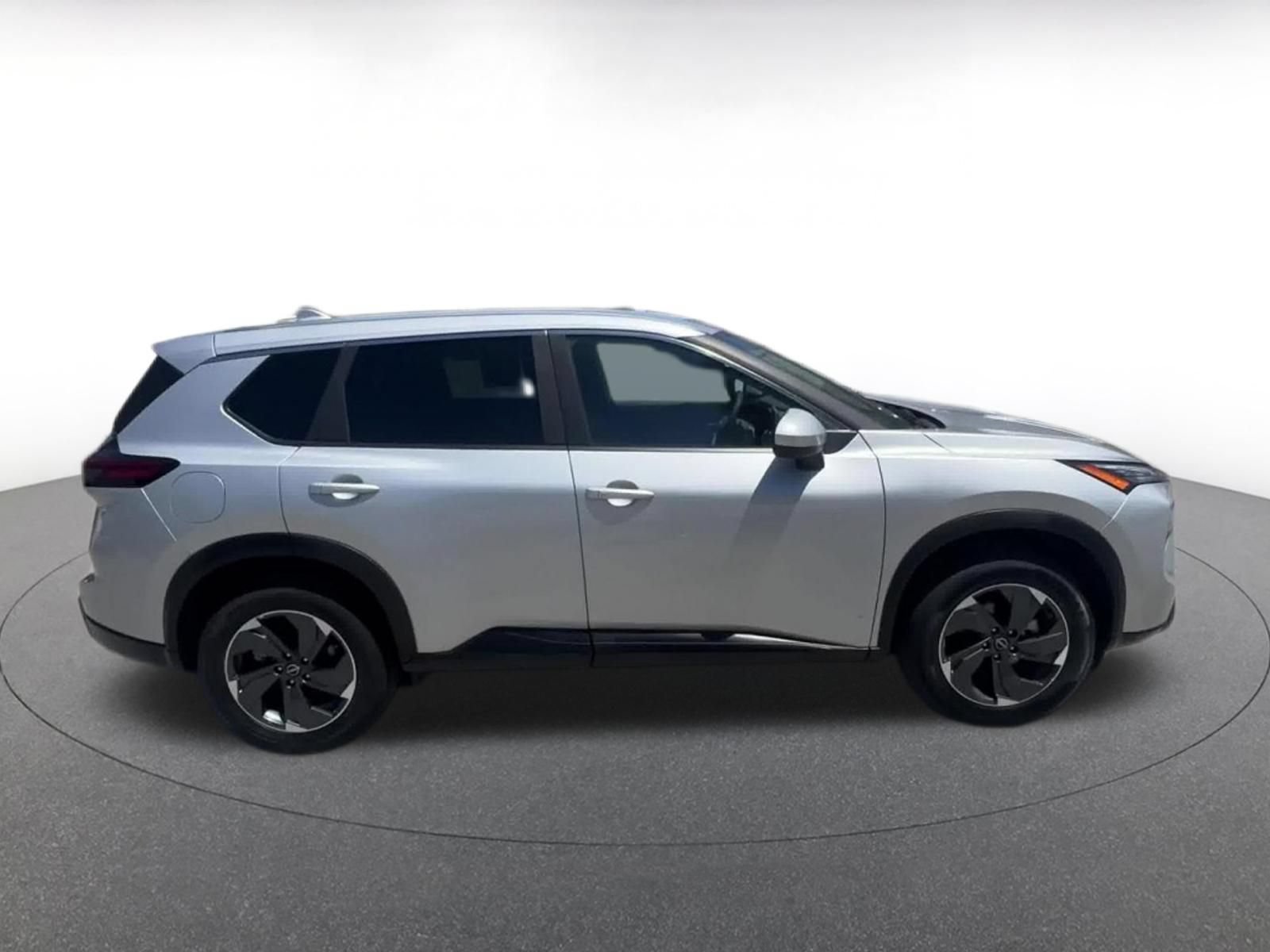 Thumbnail: 2025 Nissan Rogue - 13