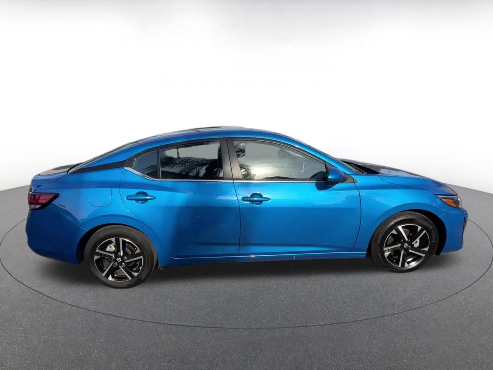 Thumbnail: 2025 Nissan Sentra - 16