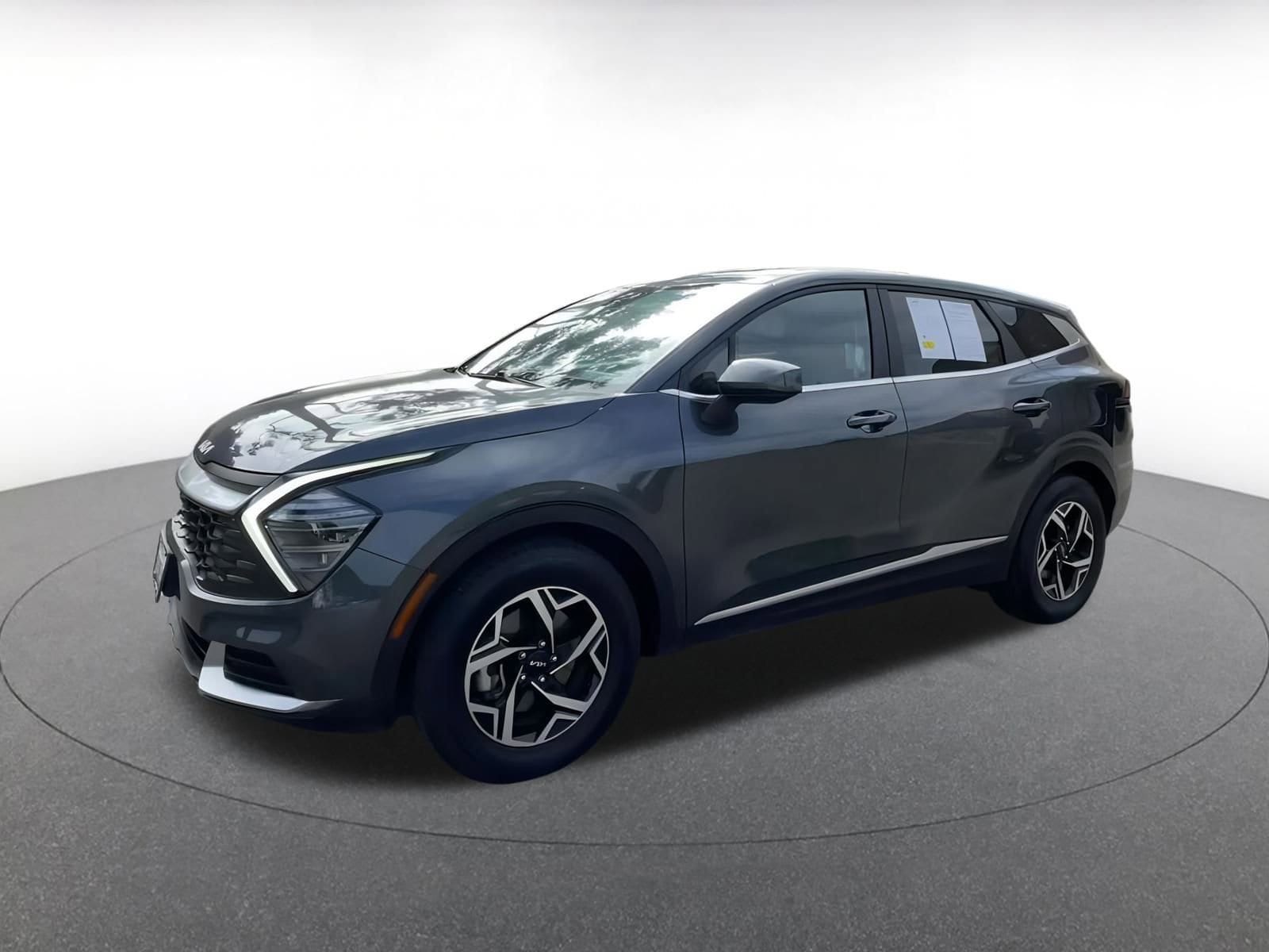 Thumbnail: 2024 Kia Sportage - 8
