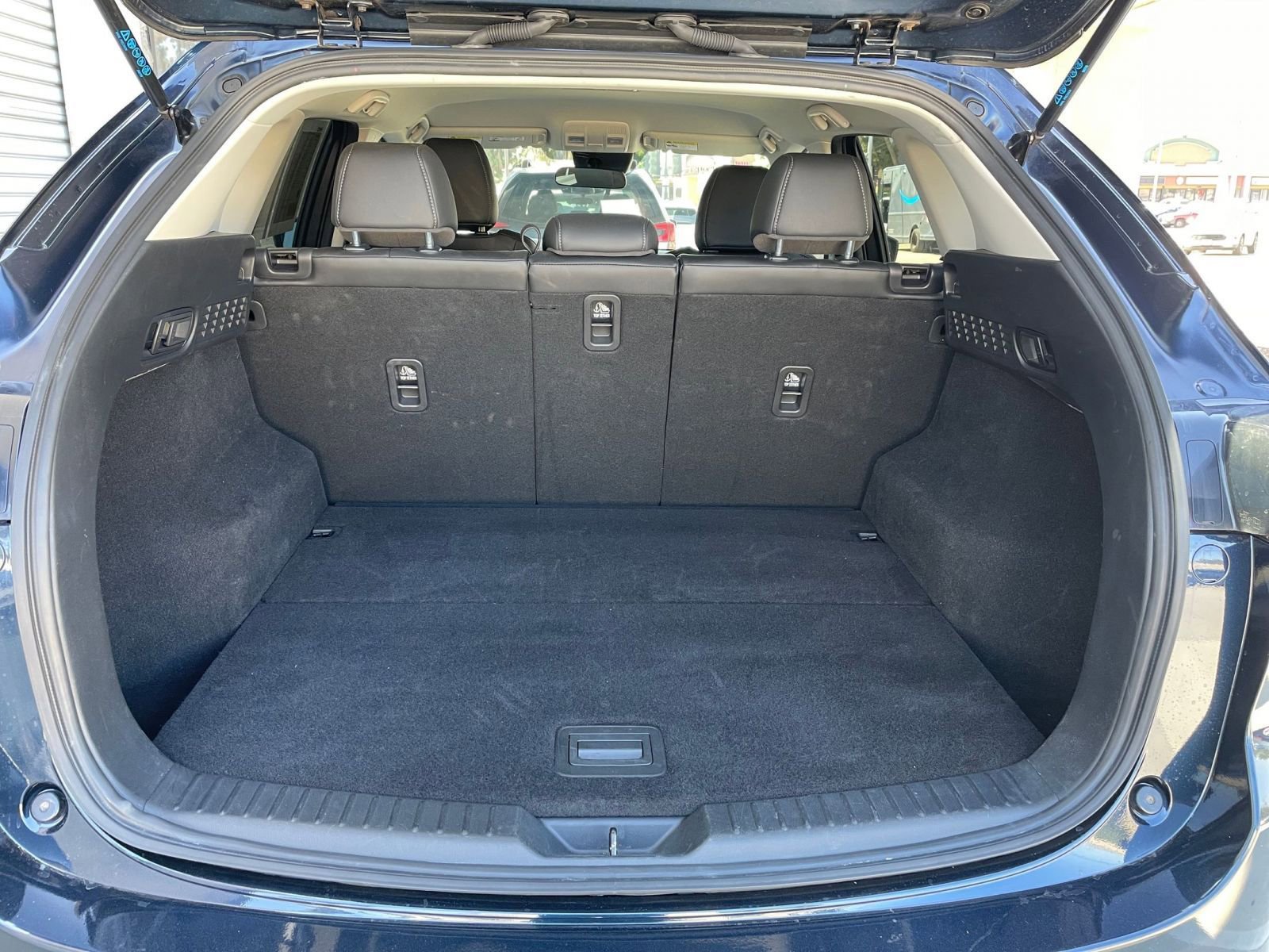 Thumbnail: 2025 Mazda CX-5 - 31