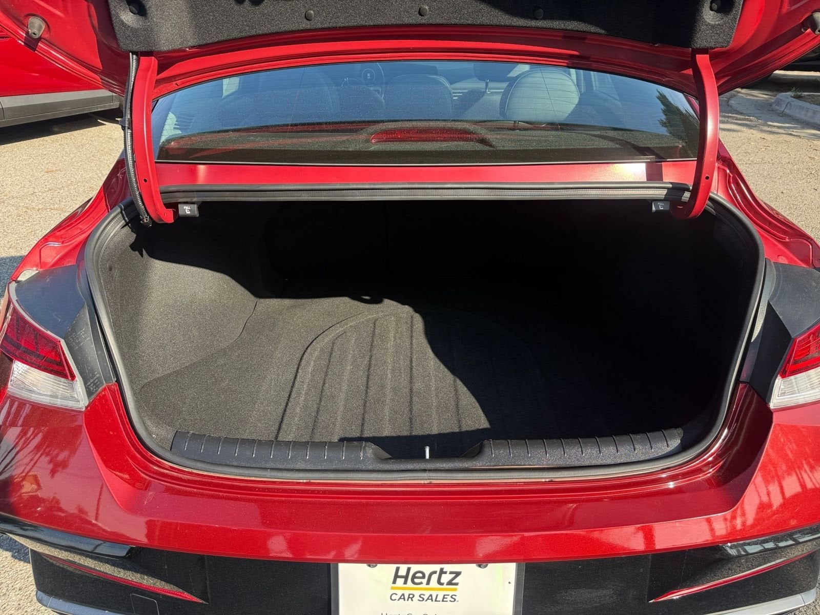 Thumbnail: 2025 Hyundai Elantra - 27