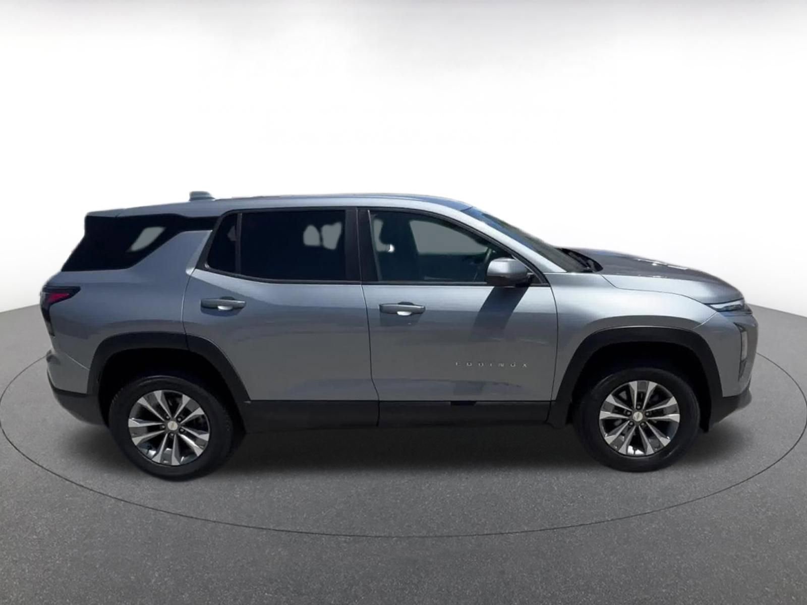 Thumbnail: 2025 Chevrolet Equinox - 16