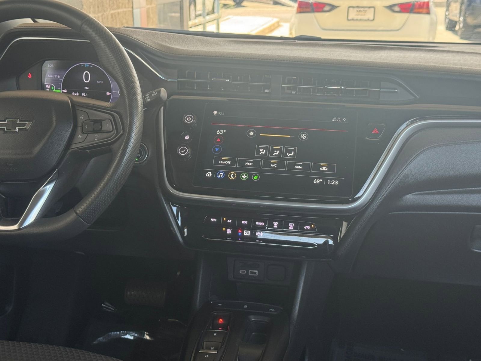 Thumbnail: 2023 Chevrolet Bolt EV - 24