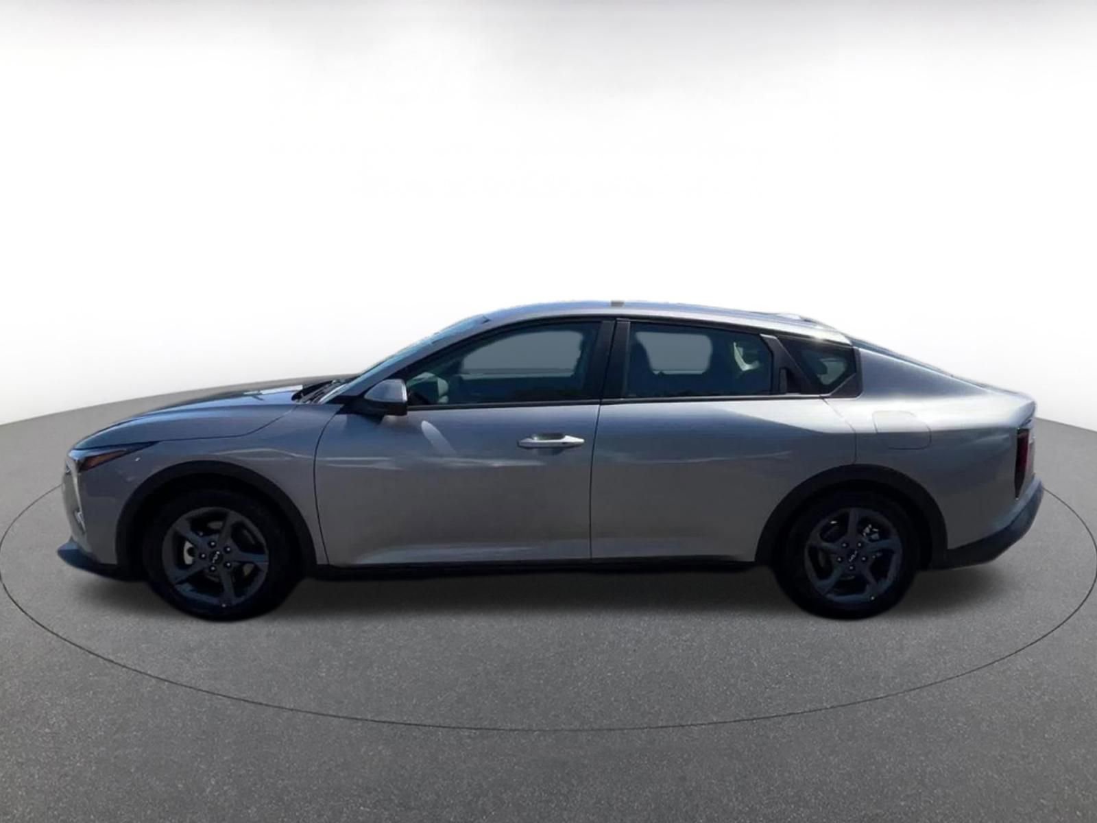 Thumbnail: 2025 Kia K4 - 9