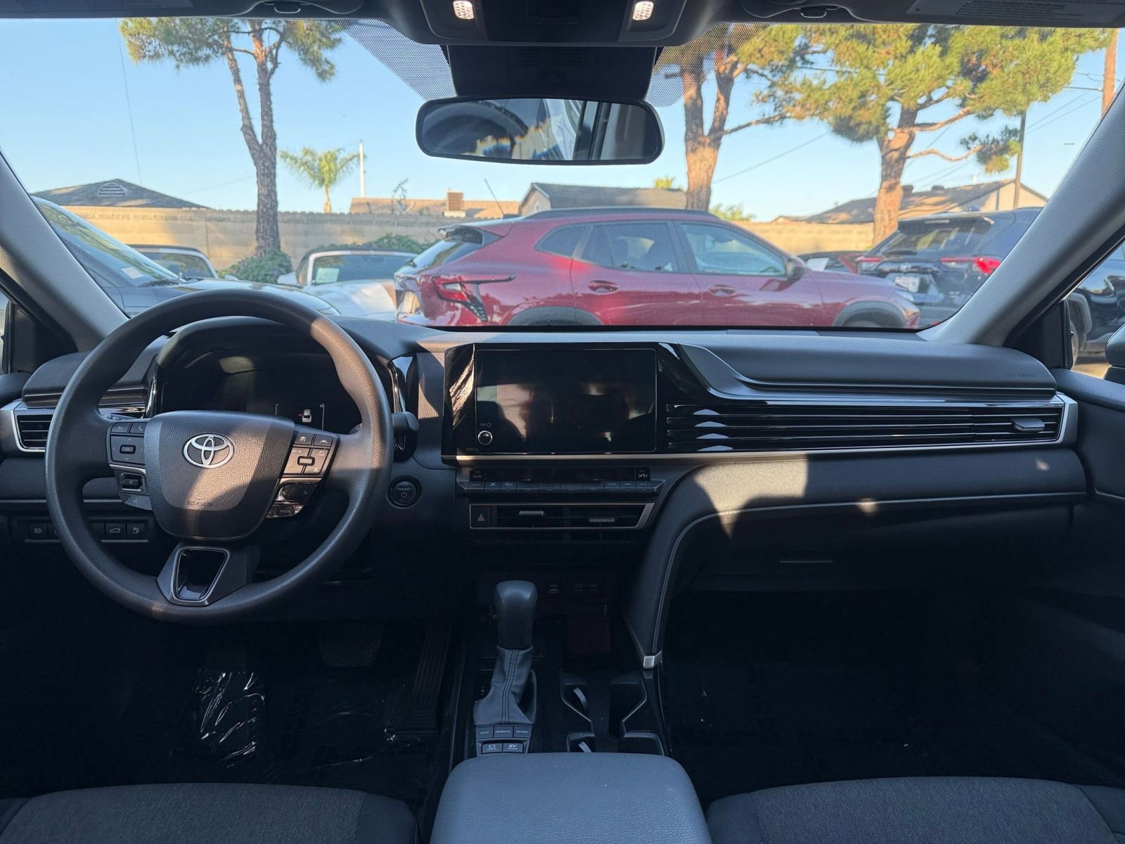 Thumbnail: 2025 Toyota Camry - 29