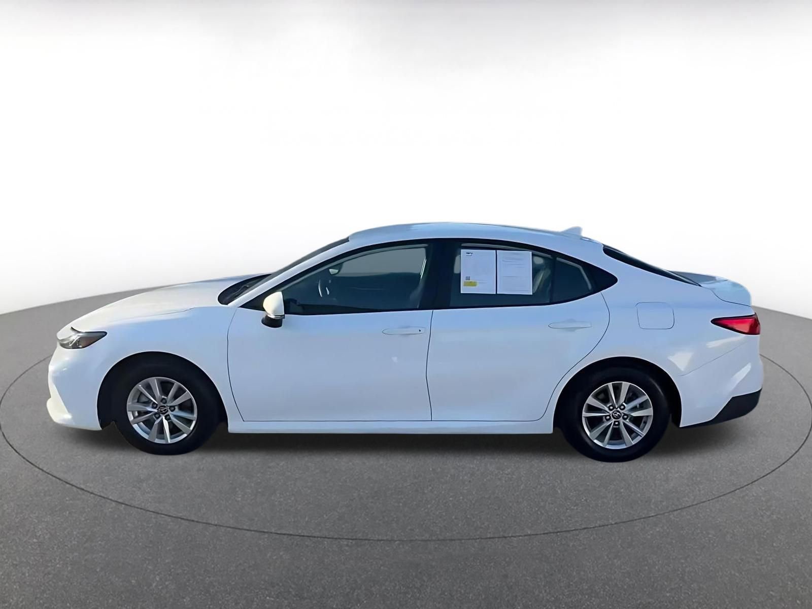 Thumbnail: 2025 Toyota Camry - 9