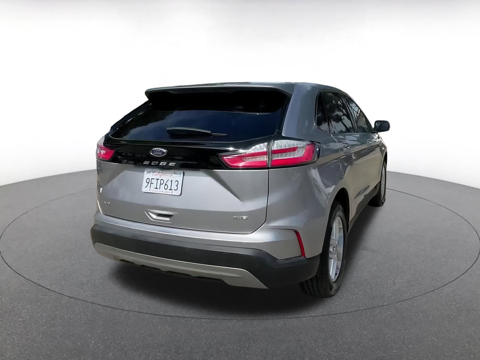 Thumbnail: 2023 Ford Edge - 14