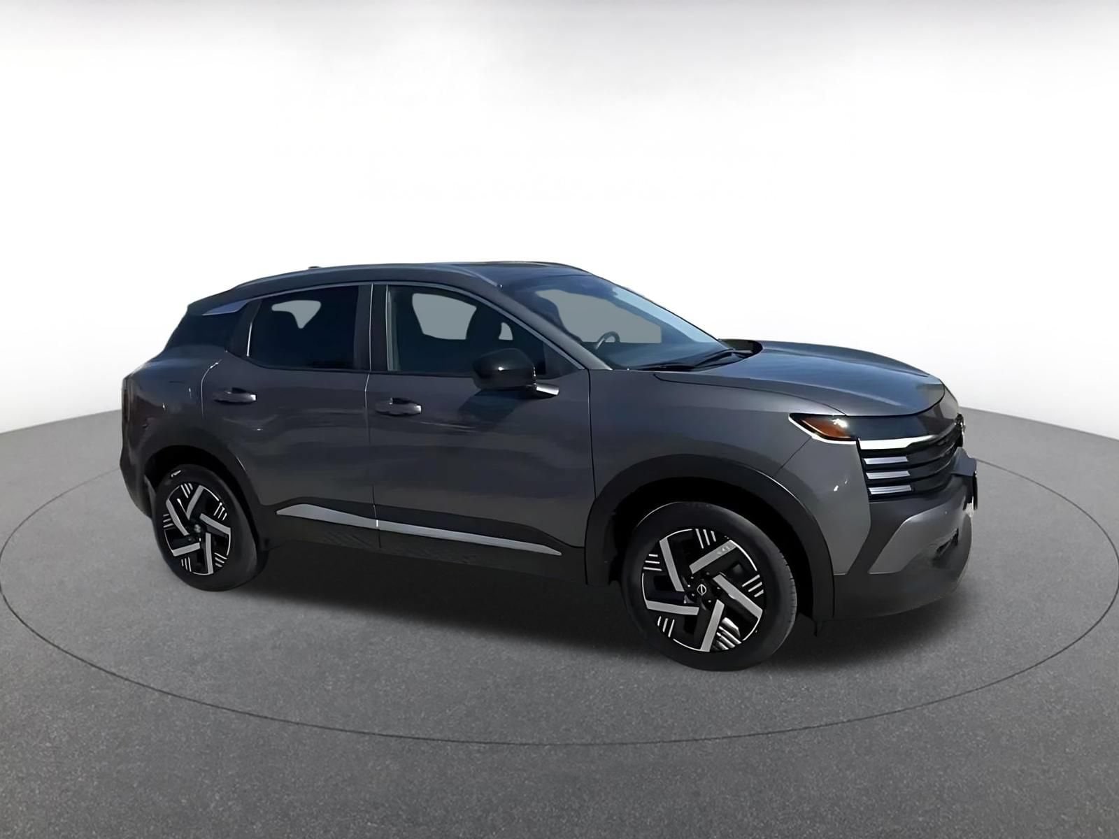 Thumbnail: 2026 Nissan Kicks - 2