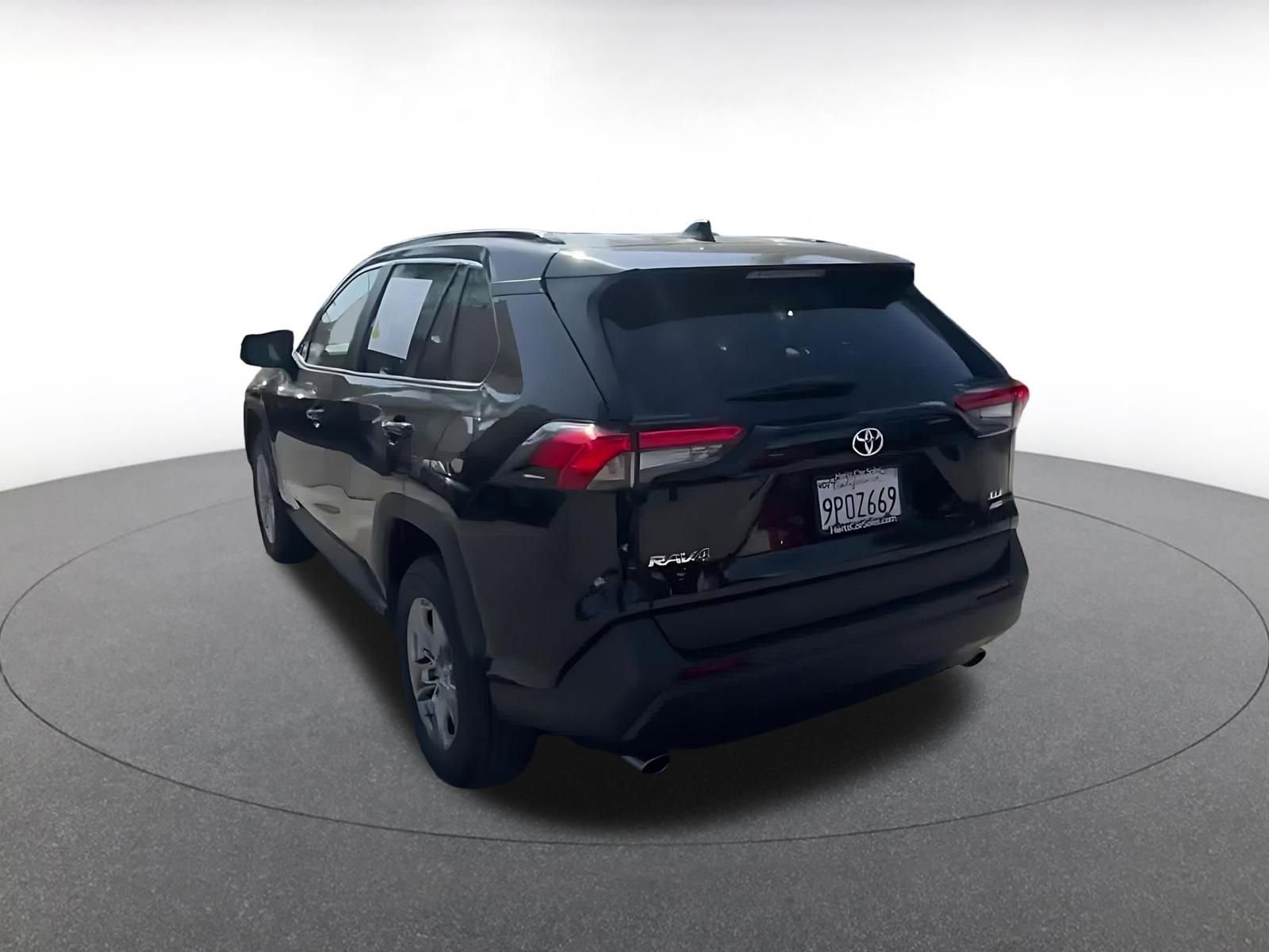 Thumbnail: 2025 Toyota RAV4 - 11