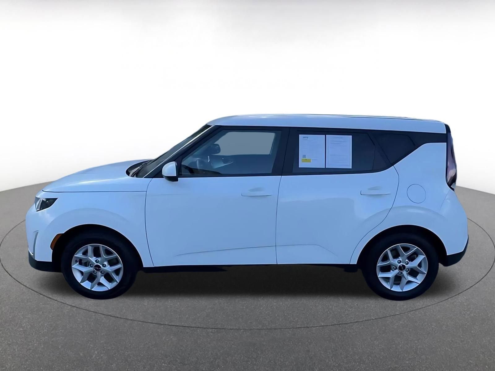 Thumbnail: 2025 Kia Soul - 9