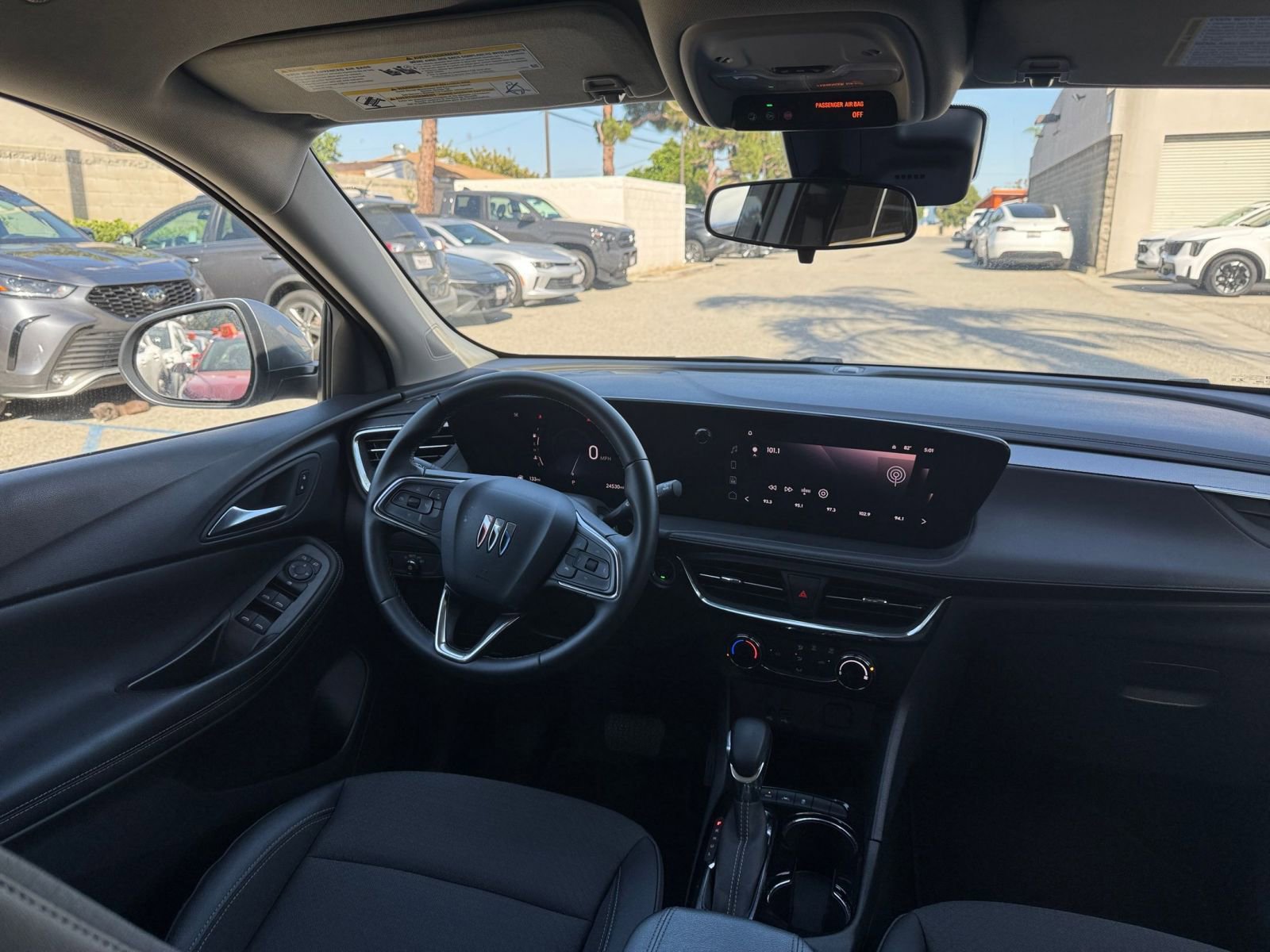 Thumbnail: 2025 Buick Encore GX - 34