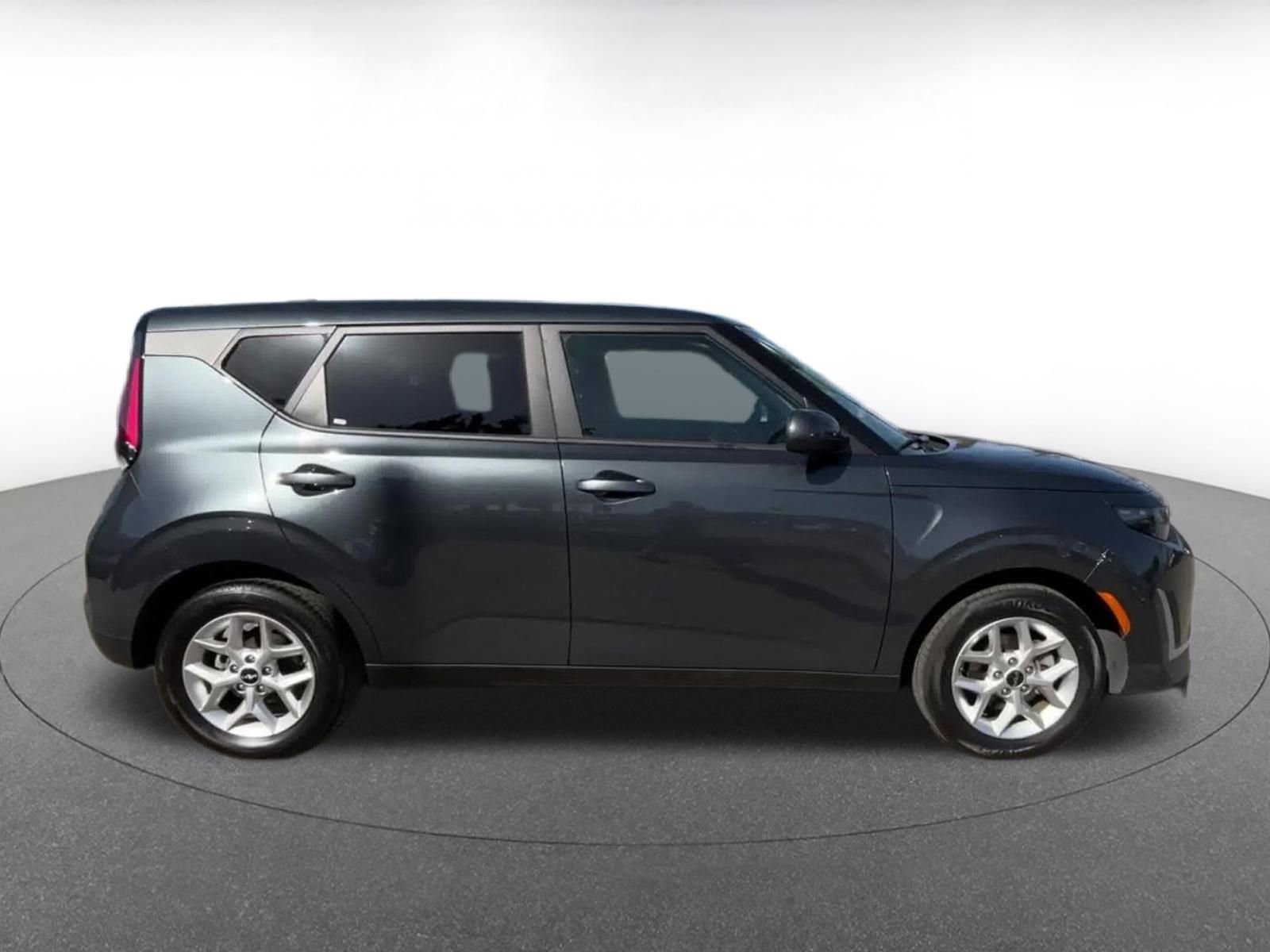 Thumbnail: 2025 Kia Soul - 16