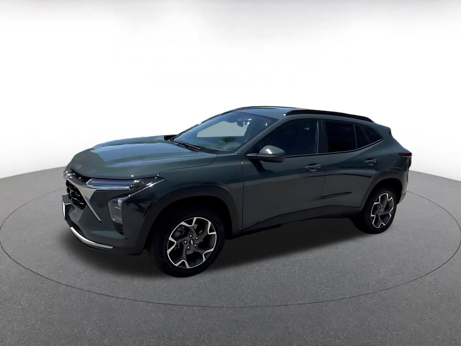 Thumbnail: 2025 Chevrolet Trax - 8
