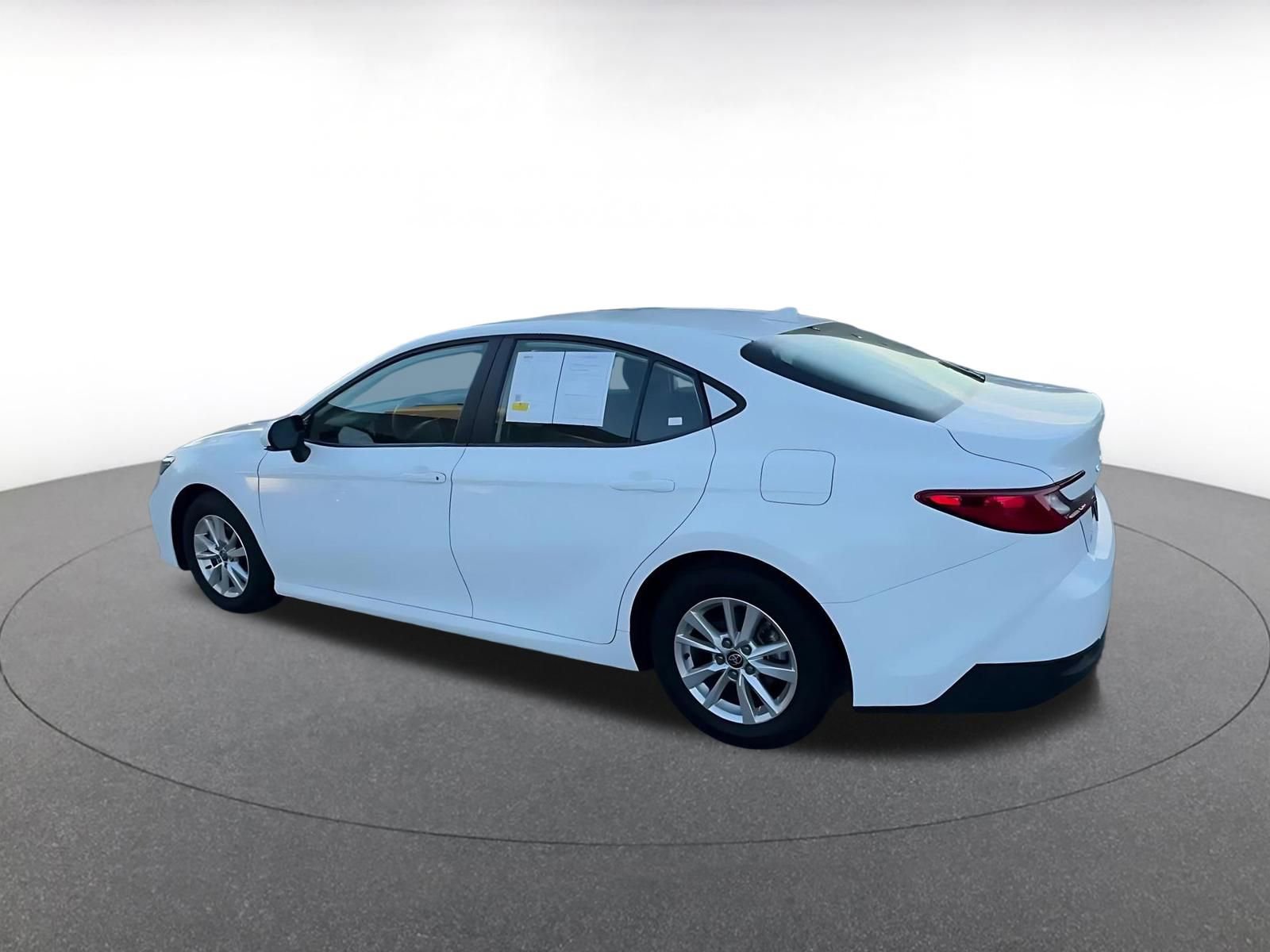 Thumbnail: 2025 Toyota Camry - 10