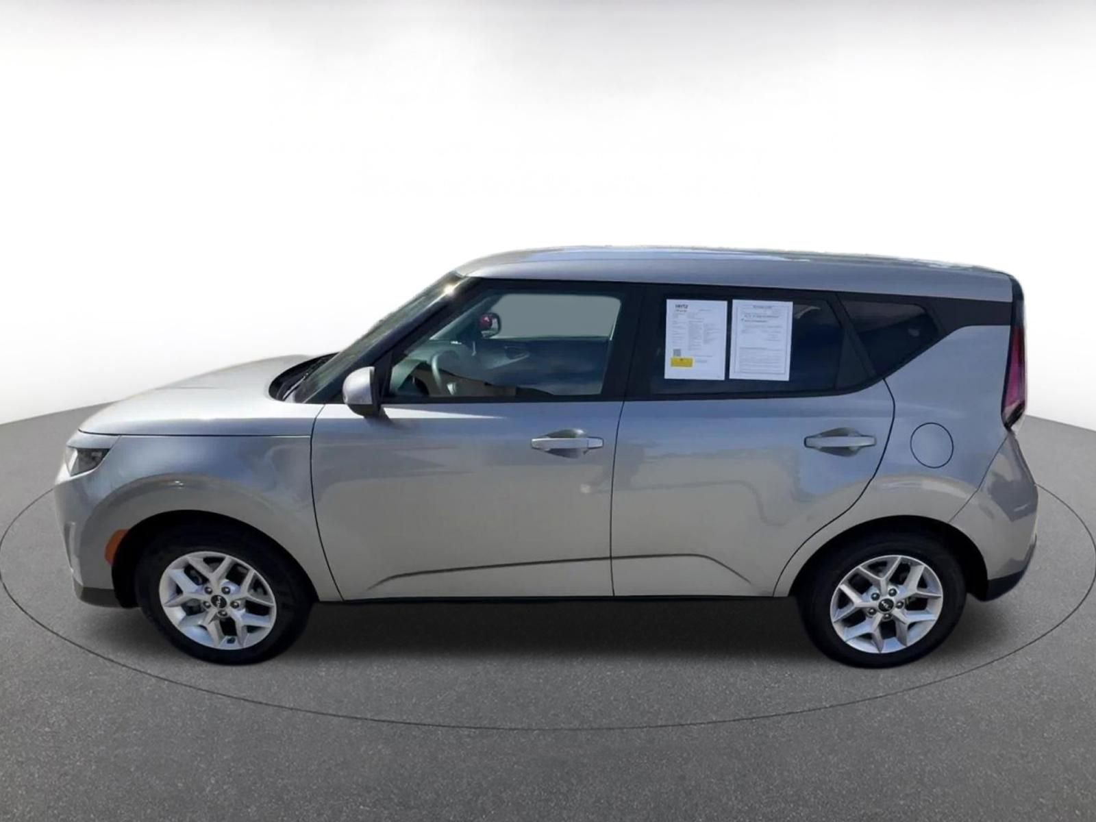 Thumbnail: 2025 Kia Soul - 9