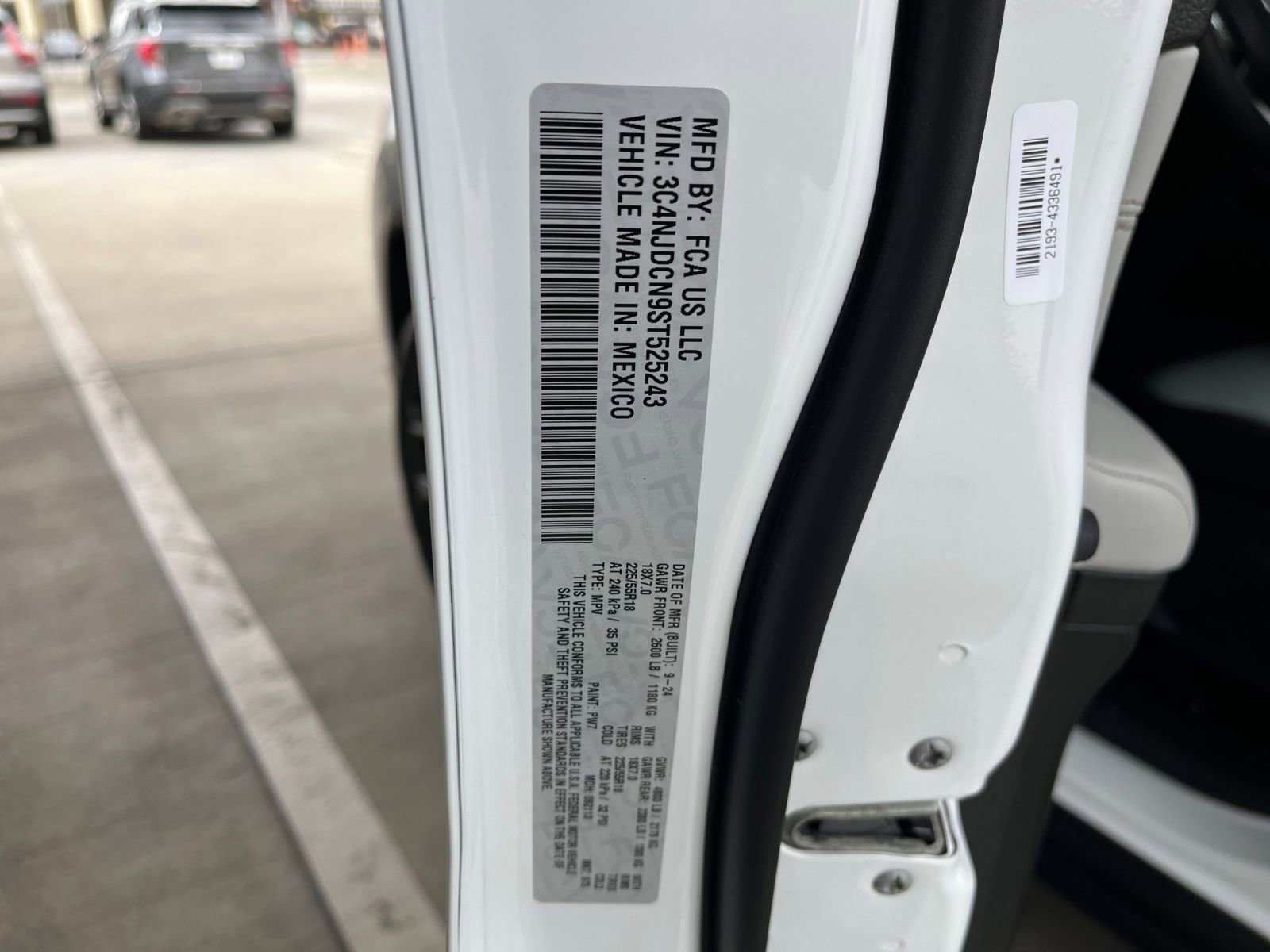 Thumbnail: 2025 Jeep Compass - 29