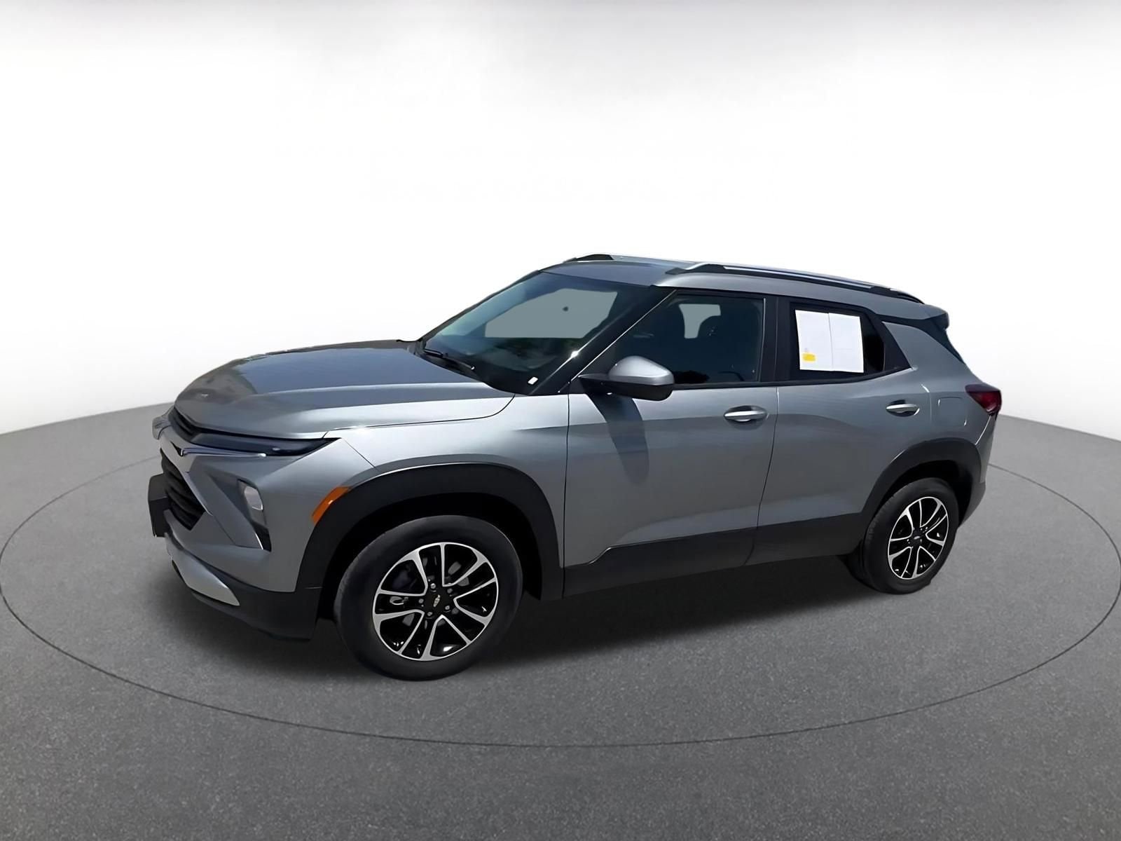 Thumbnail: 2025 Chevrolet TrailBlazer - 8