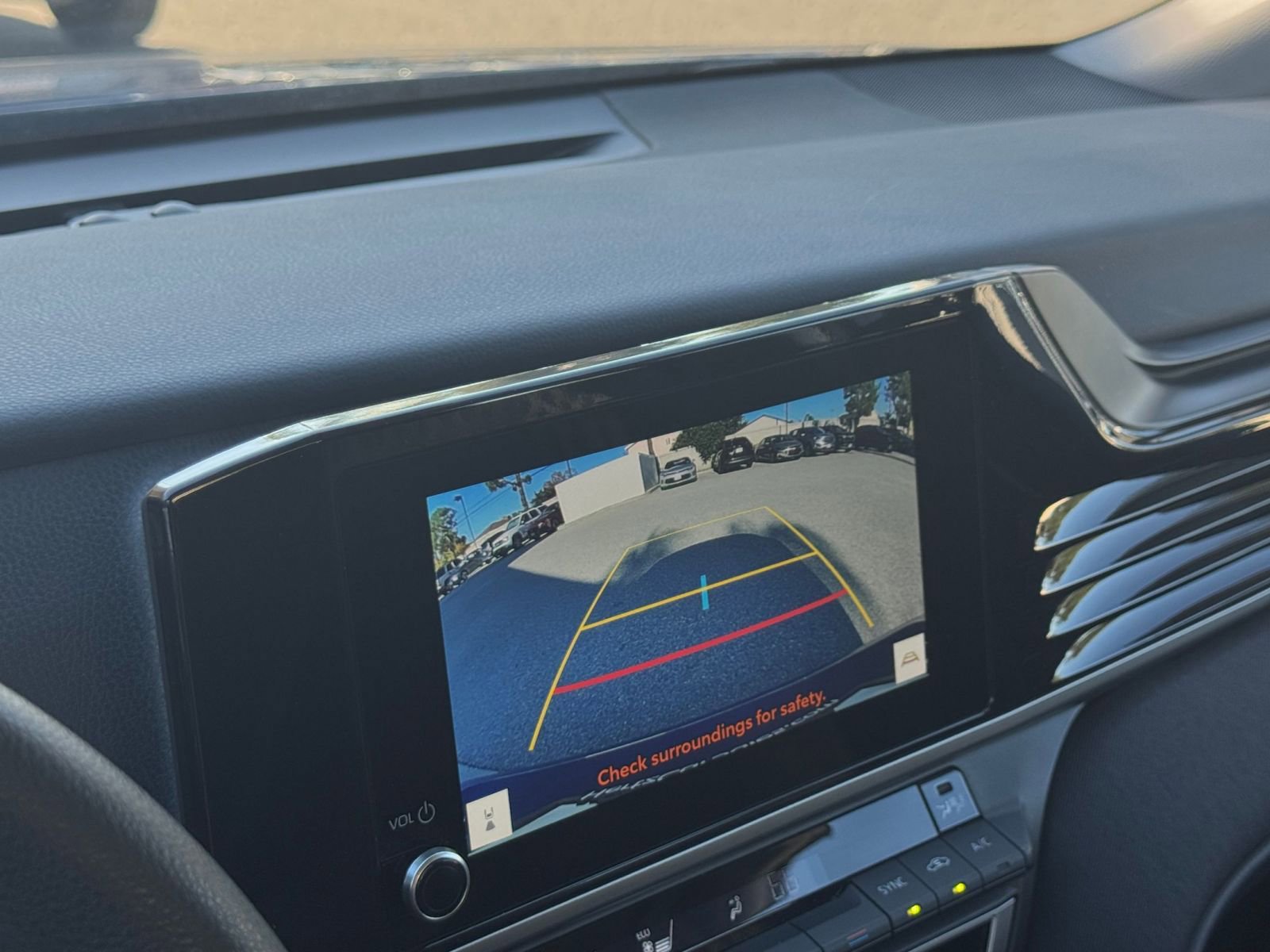 Thumbnail: 2025 Toyota Camry - 17