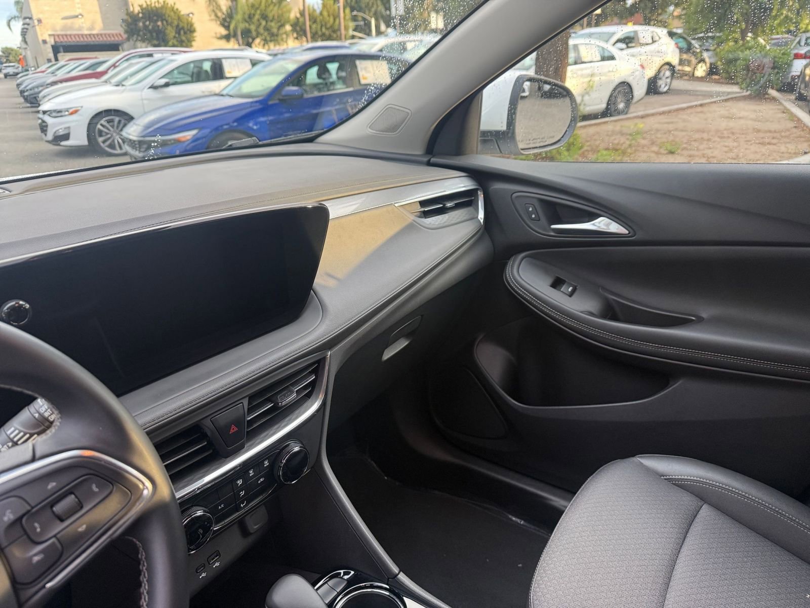 Thumbnail: 2025 Buick Encore GX - 31