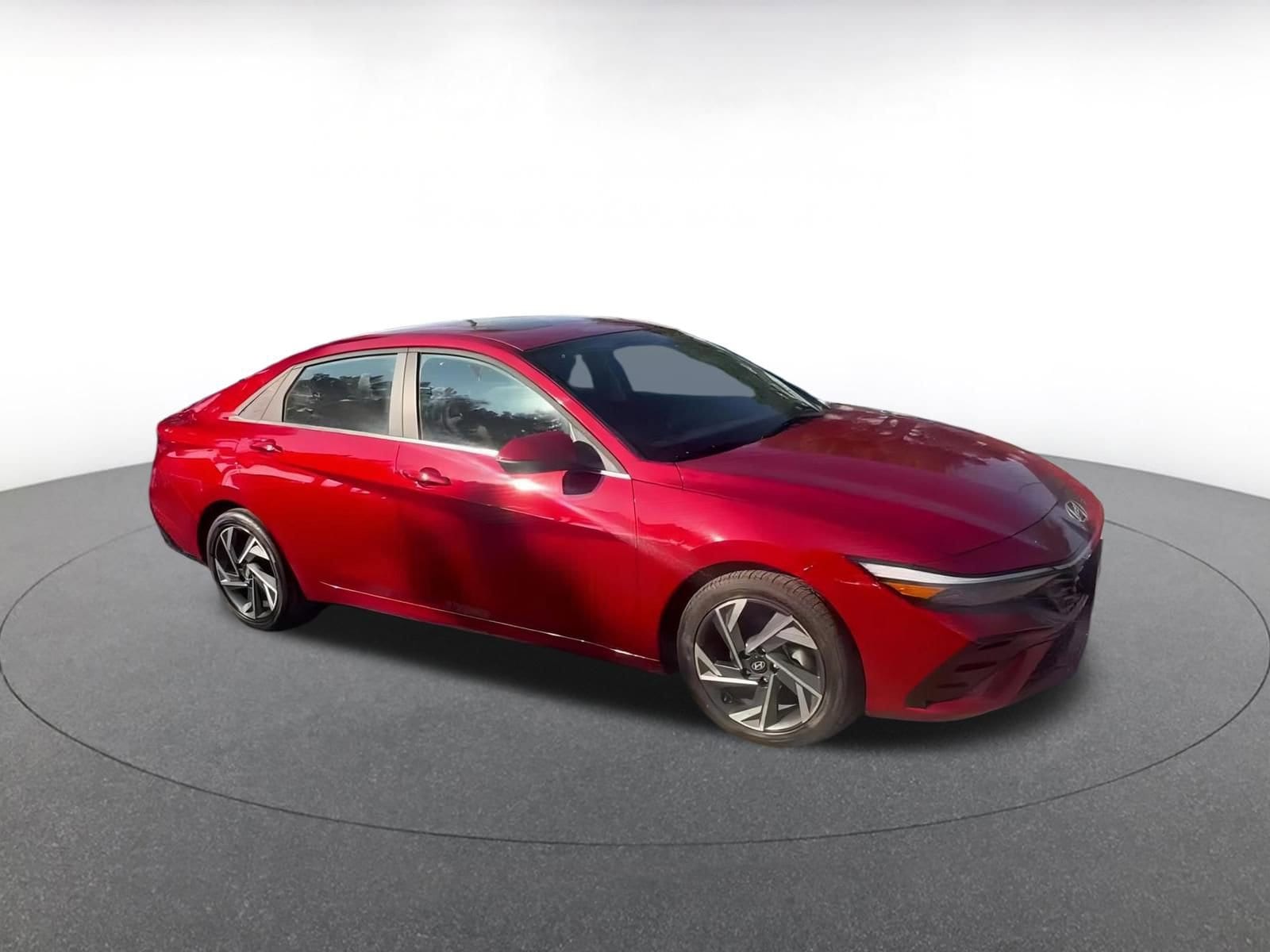 Thumbnail: 2025 Hyundai Elantra - 1