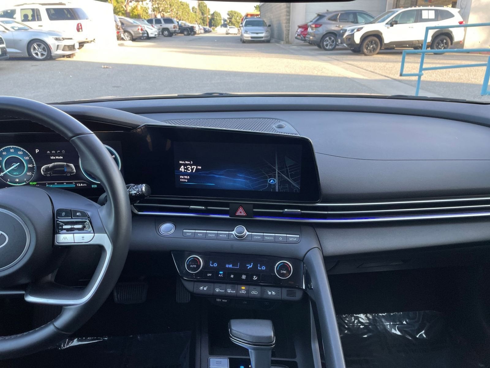 Thumbnail: 2025 Hyundai Elantra - 18