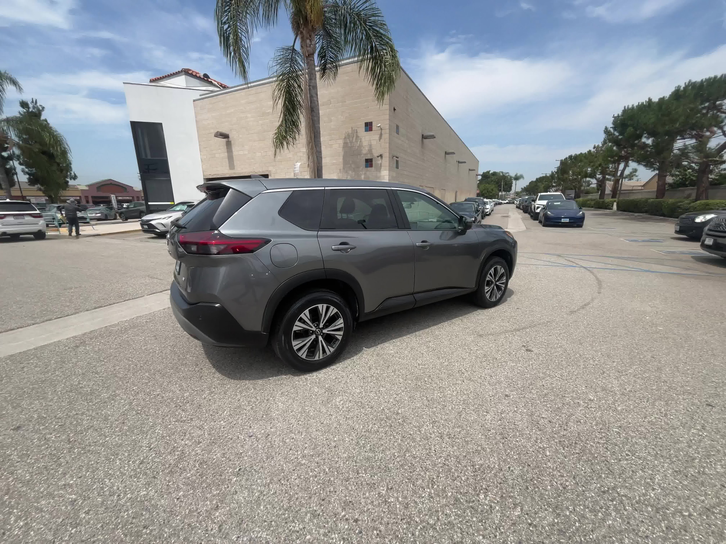 2023 Nissan Rogue SV 15