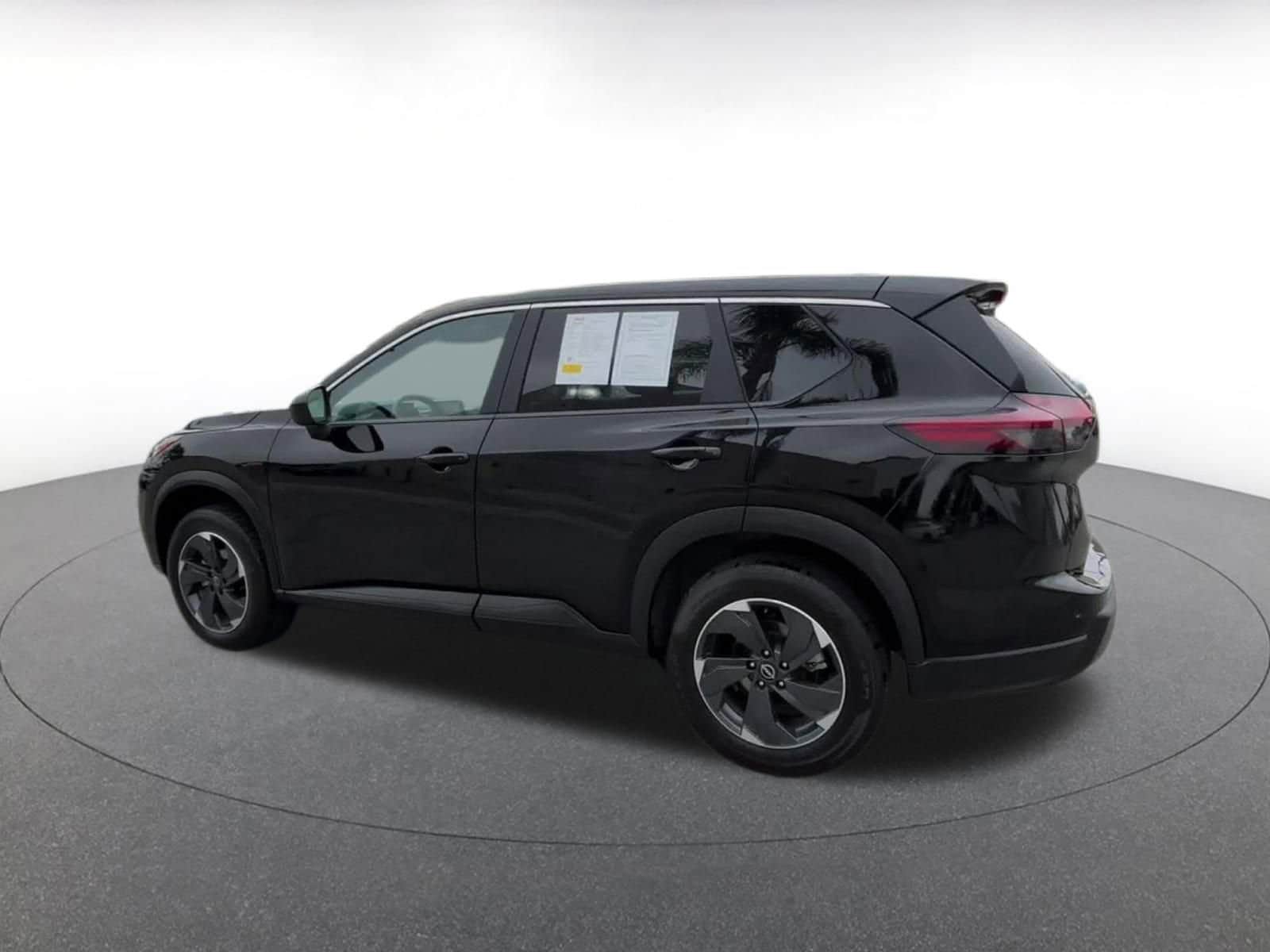 Thumbnail: 2024 Nissan Rogue - 10