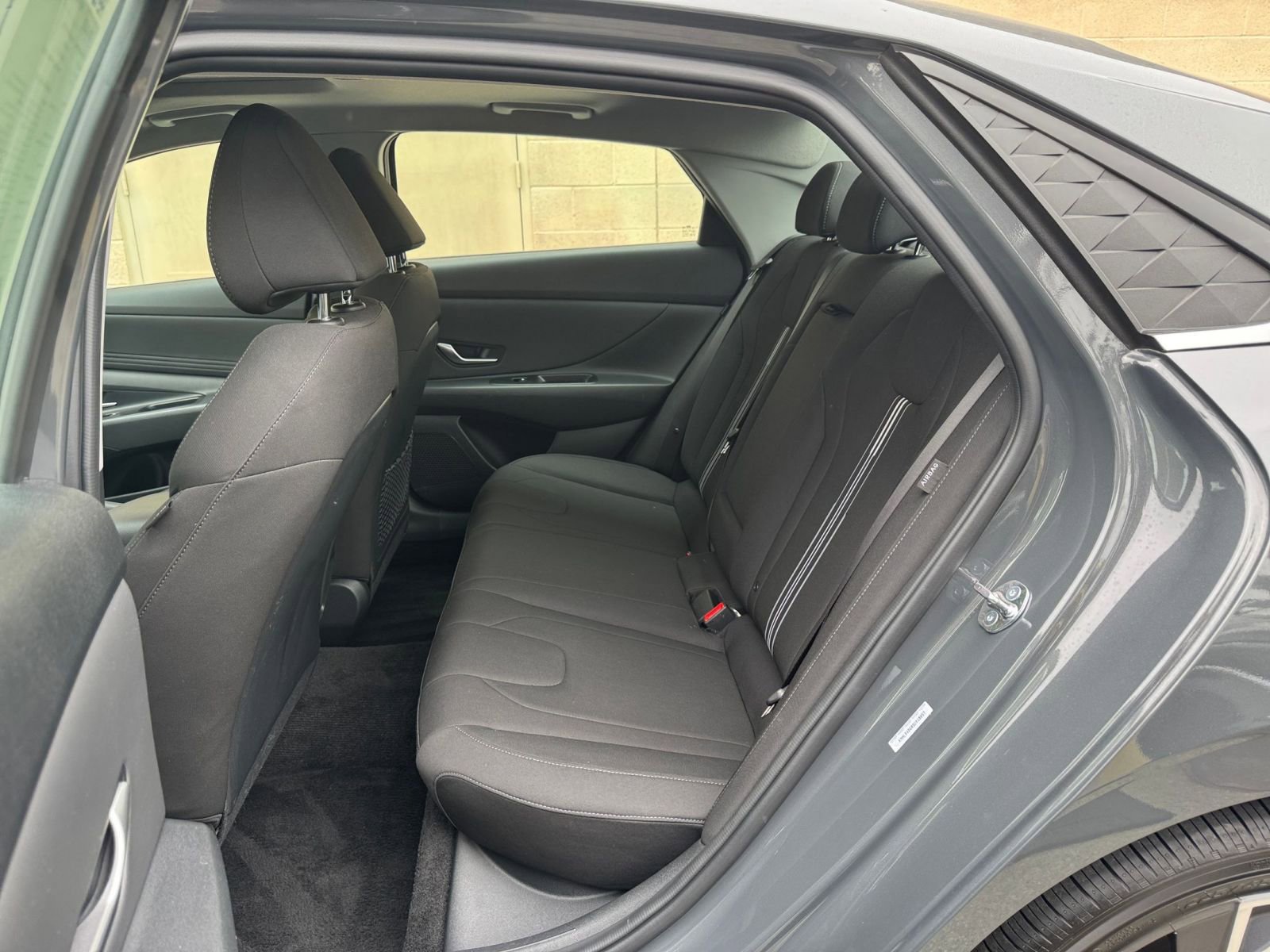 Thumbnail: 2025 Hyundai Elantra - 25