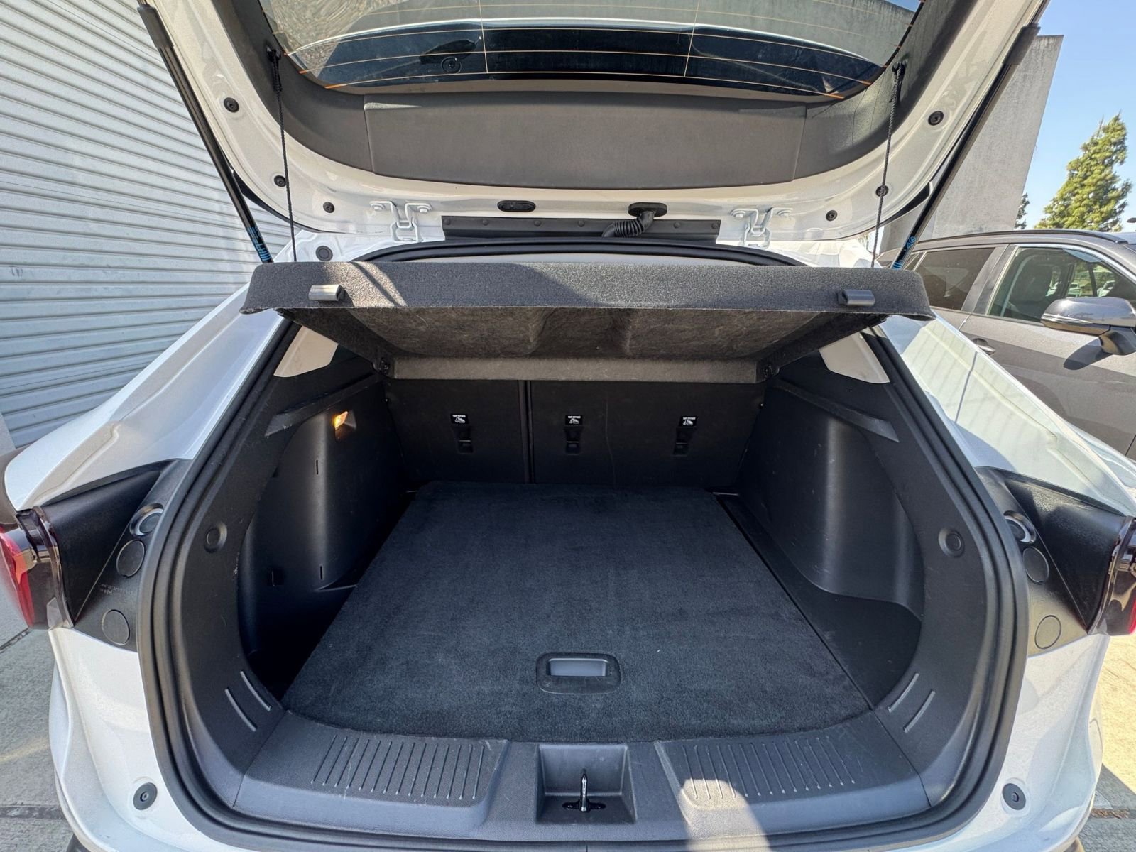 Thumbnail: 2025 Chevrolet Trax - 31