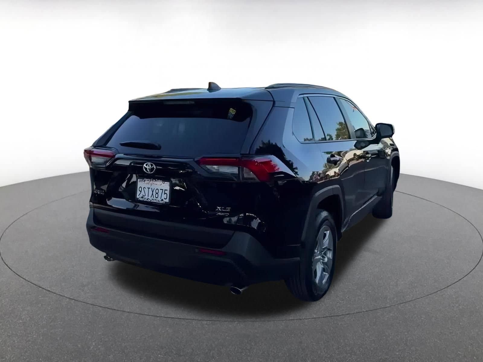 Thumbnail: 2025 Toyota RAV4 - 12