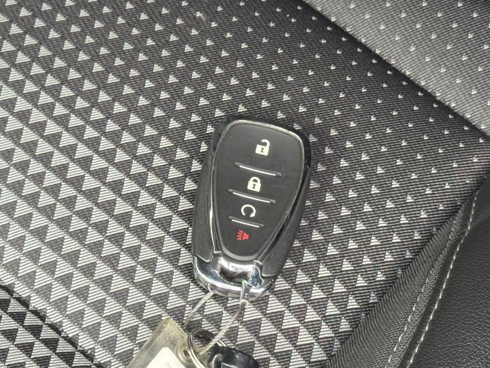 Thumbnail: 2025 Chevrolet Trax - 22