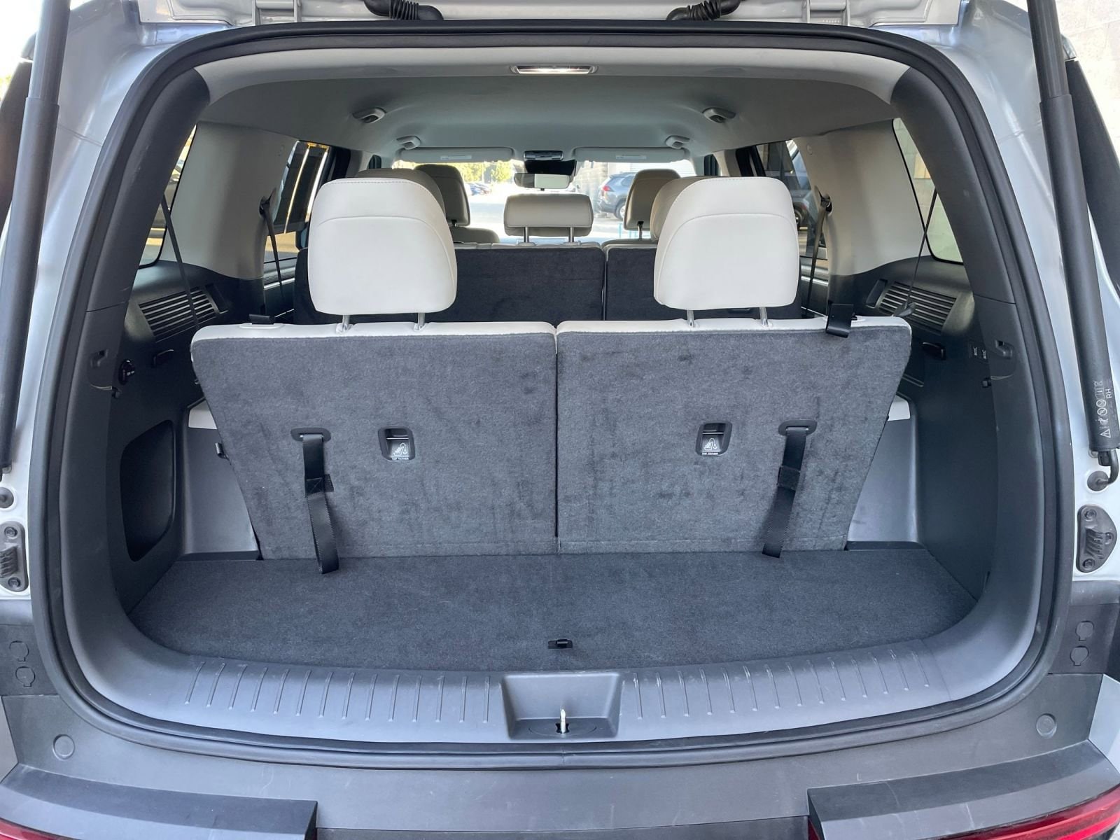 Thumbnail: 2025 Hyundai Santa Fe - 33